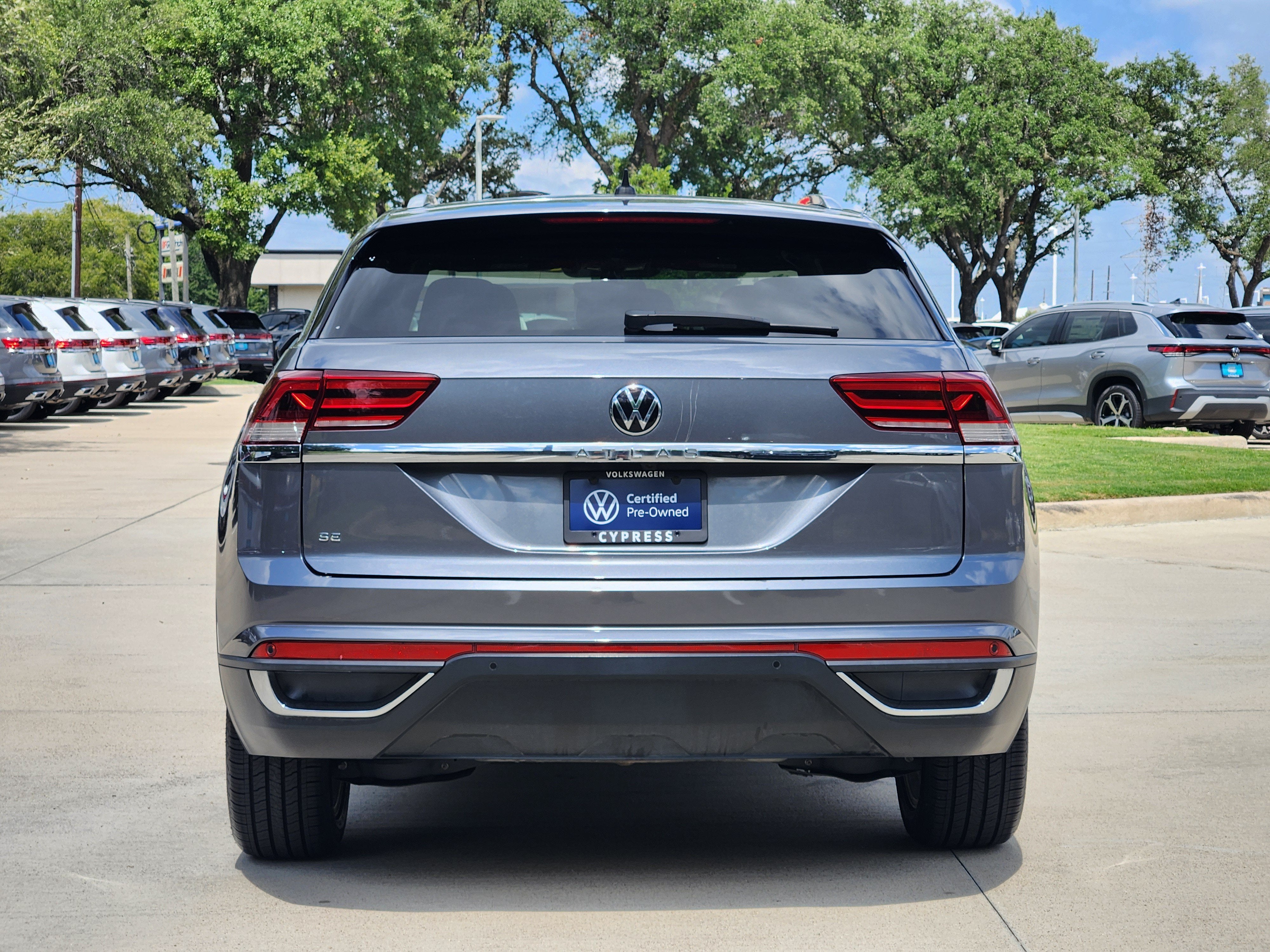 2023 Volkswagen Atlas Cross Sport 2.0T SE w/Technology