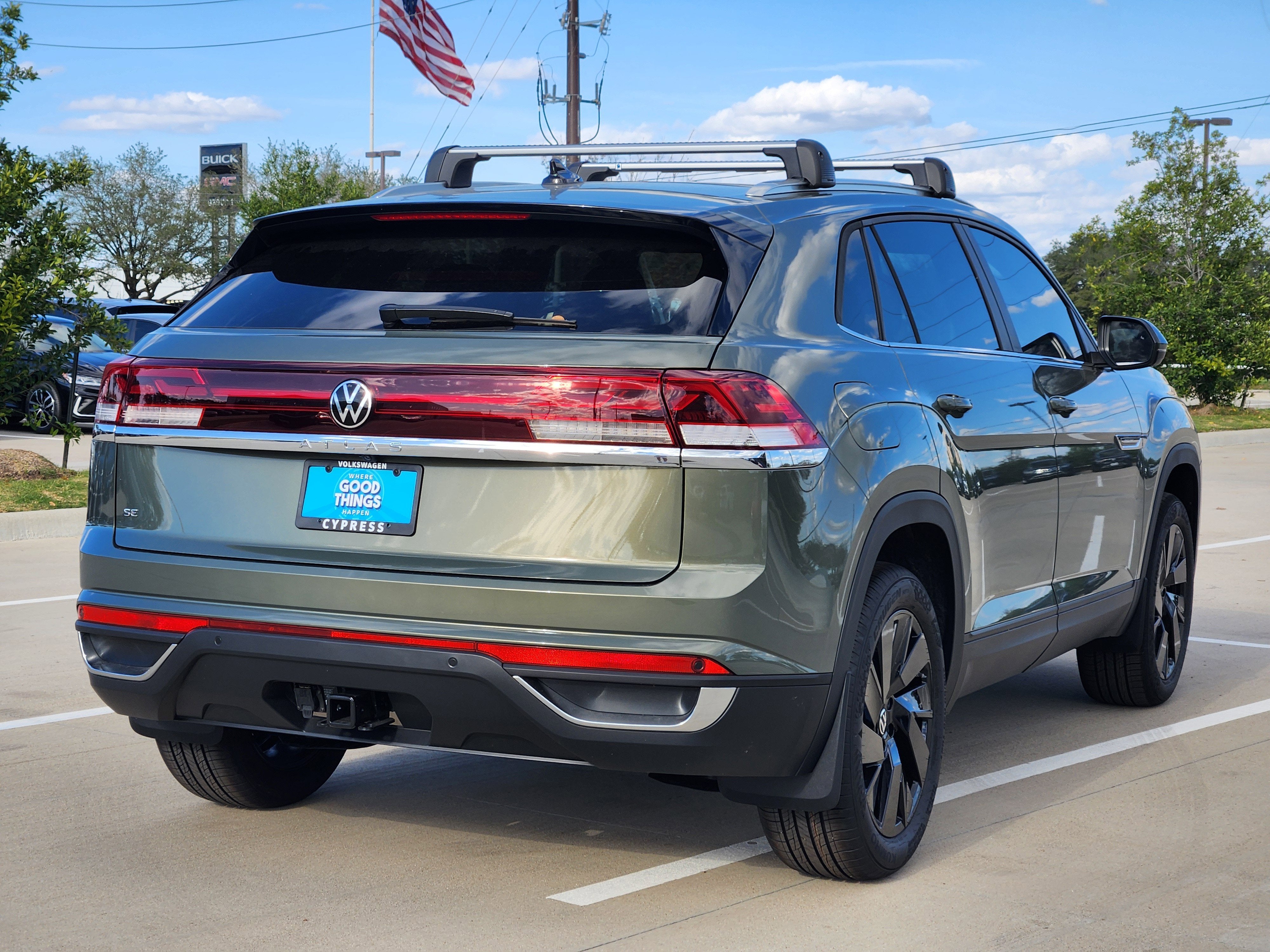2026 Volkswagen Atlas Cross Sport 2.0T SE w/Technology