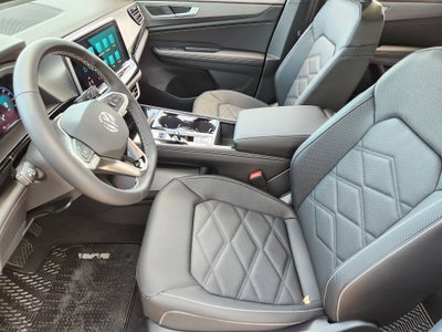 2026 Volkswagen Atlas Cross Sport 2.0T SE w/Technology