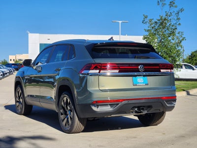 2026 Volkswagen Atlas Cross Sport 2.0T SE w/Technology