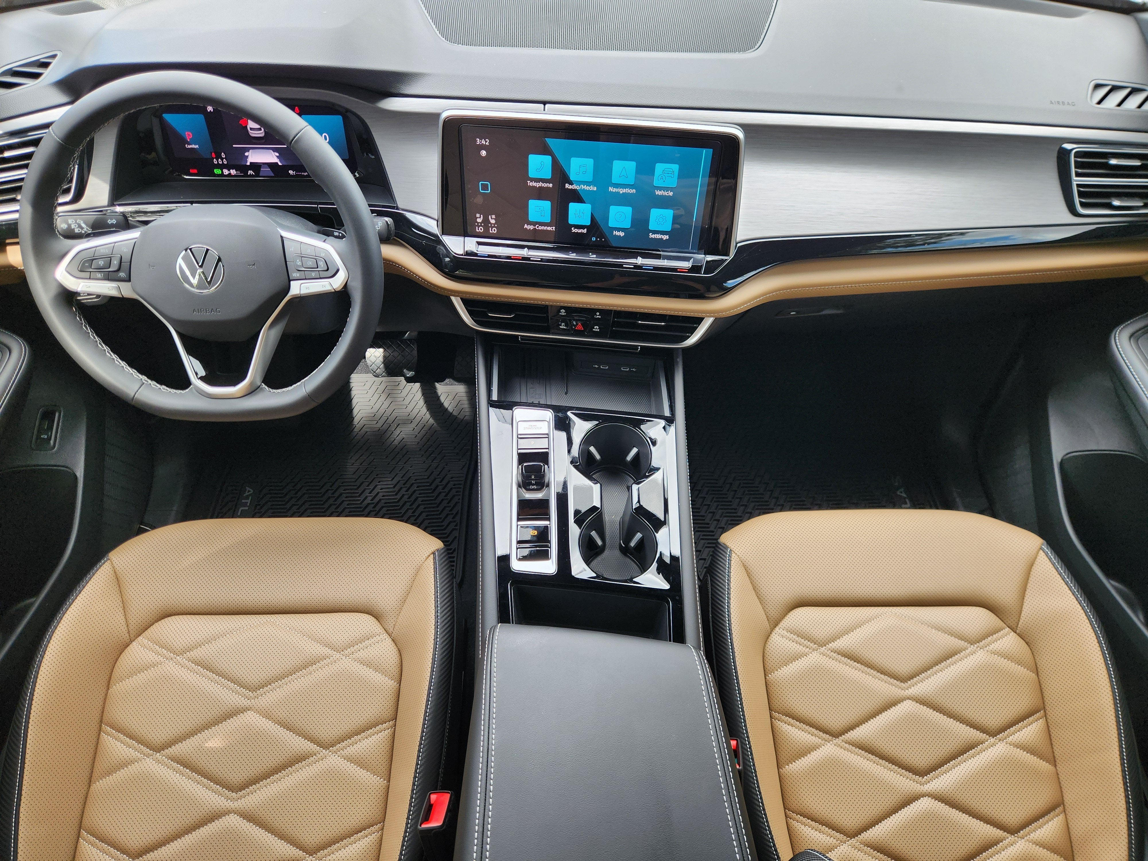 2026 Volkswagen Atlas Cross Sport 2.0T SE w/Technology