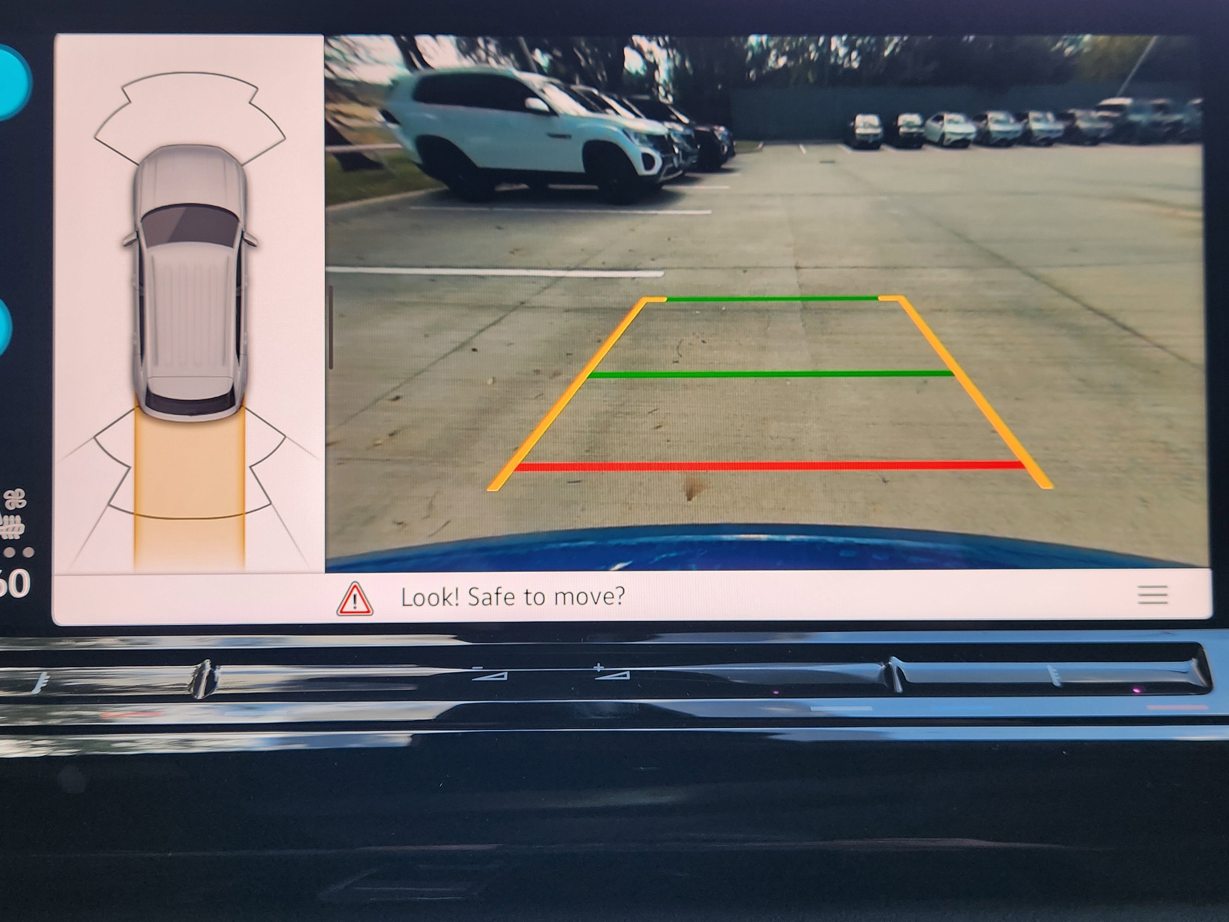 2026 Volkswagen Atlas Cross Sport 2.0T SE w/Technology