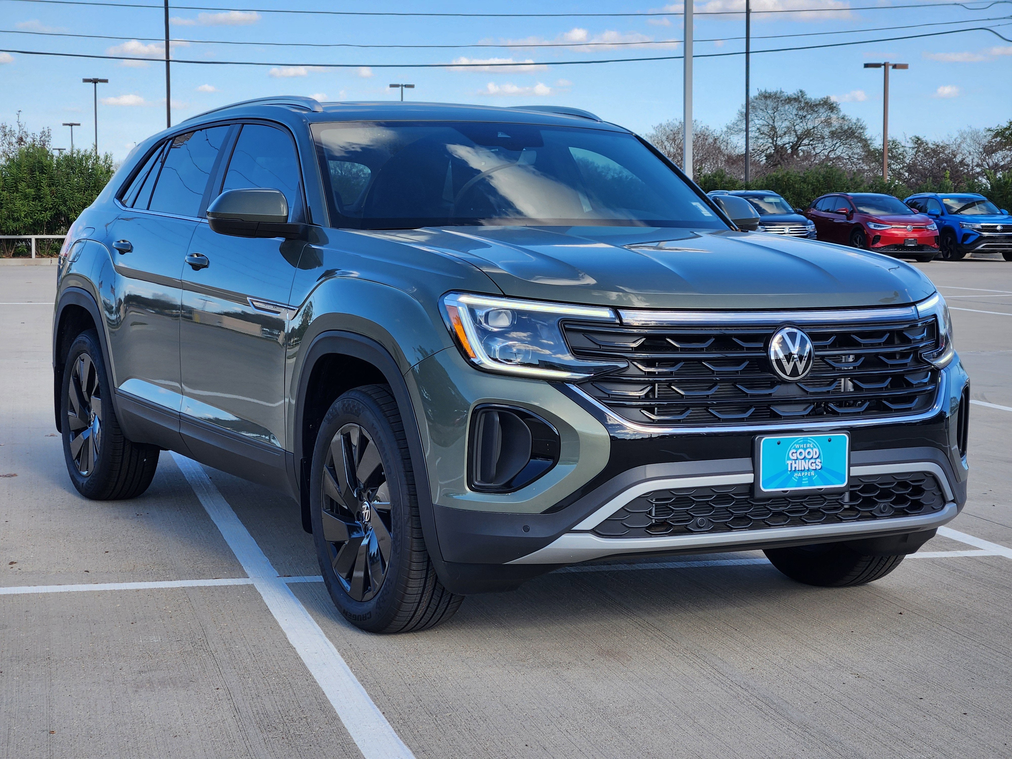 2026 Volkswagen Atlas Cross Sport 2.0T SE w/Technology