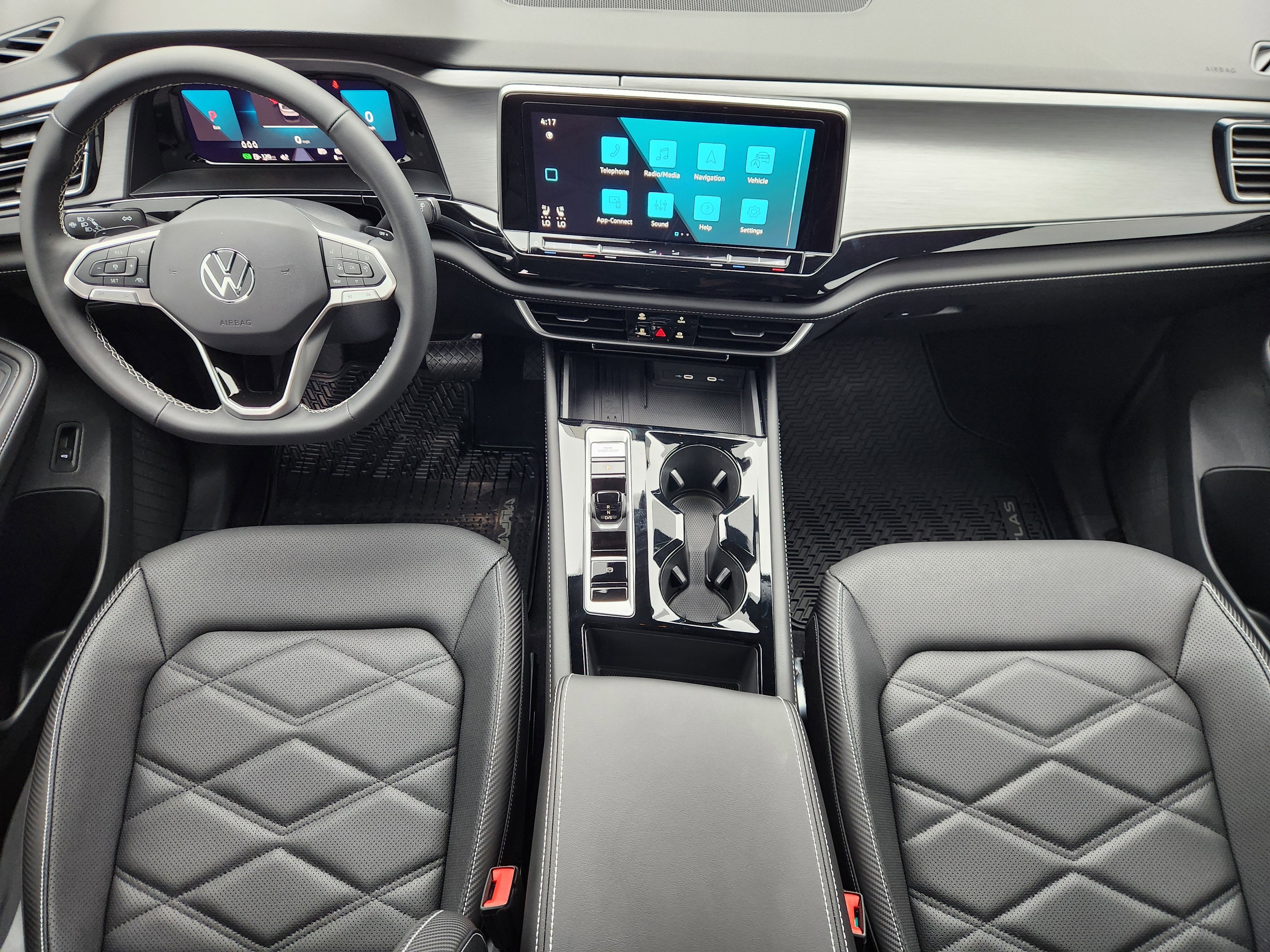 2026 Volkswagen Atlas Cross Sport 2.0T SE w/Technology