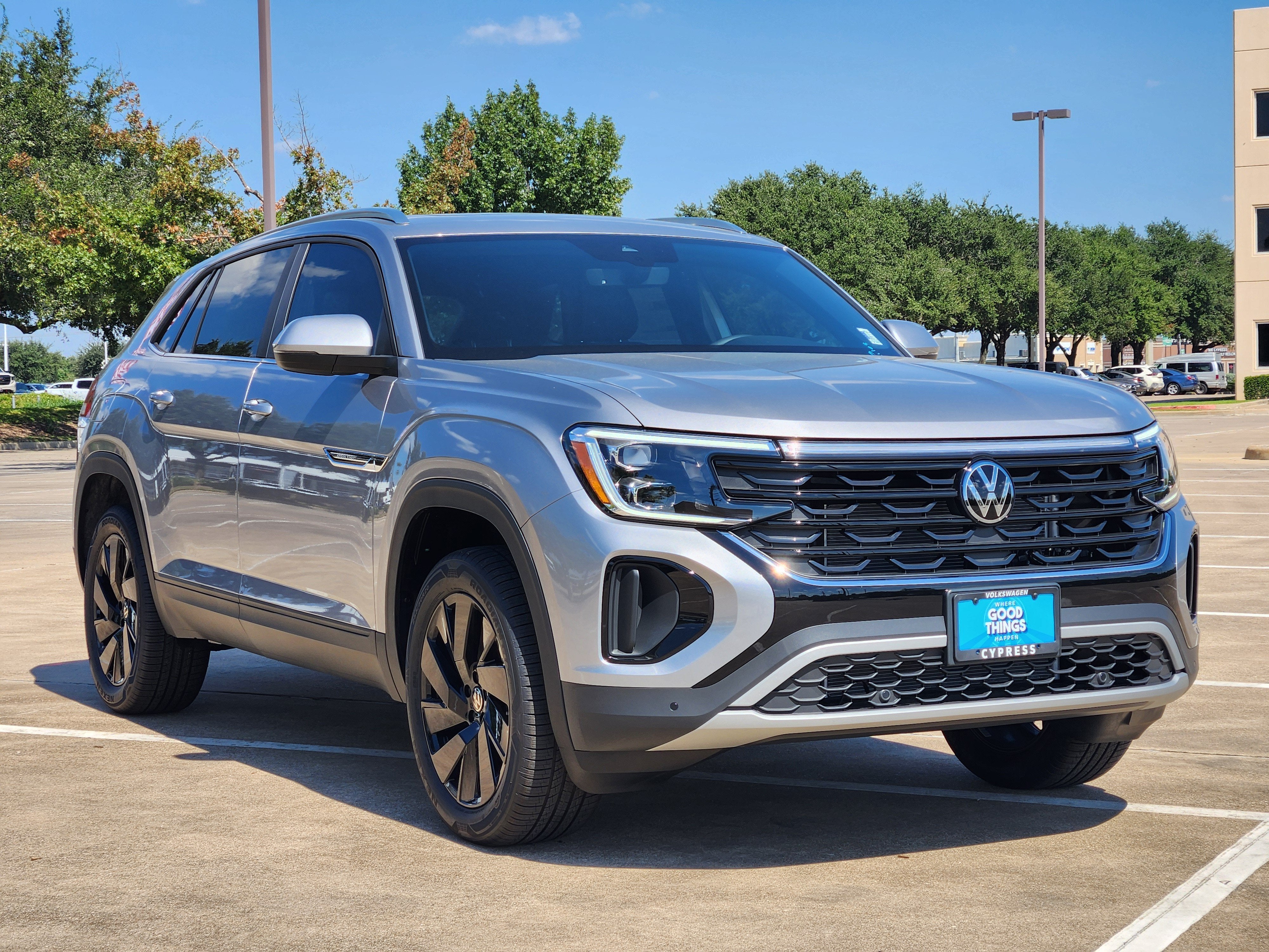 2026 Volkswagen Atlas Cross Sport 2.0T SE w/Technology