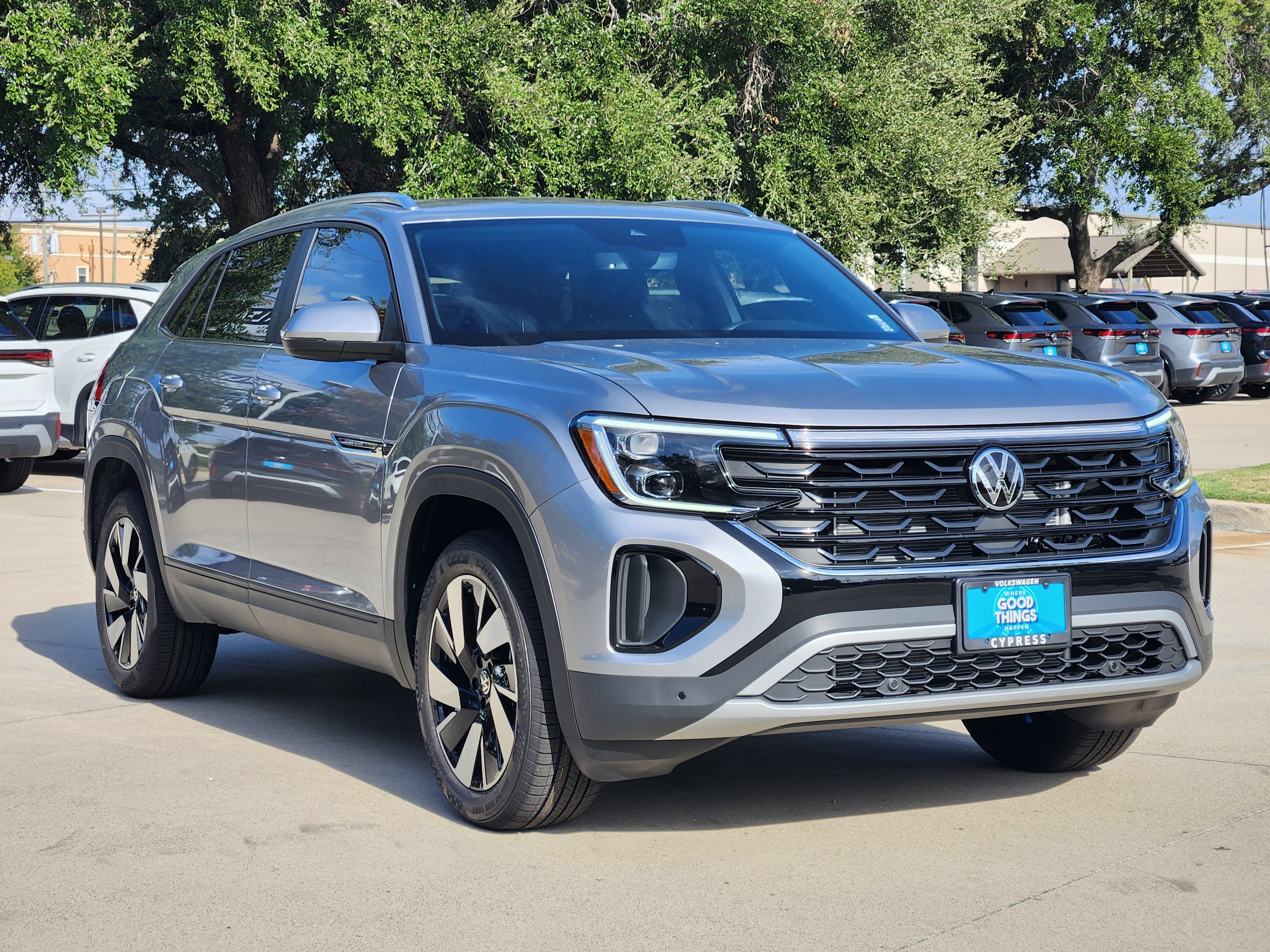 2026 Volkswagen Atlas Cross Sport 2.0T SE w/Technology