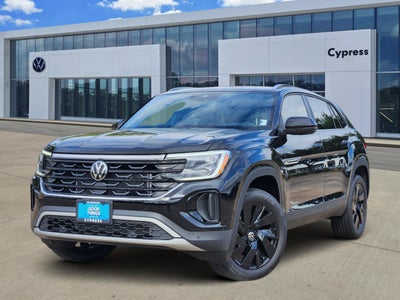 2026 Volkswagen Atlas Cross Sport 2.0T SE w/Technology