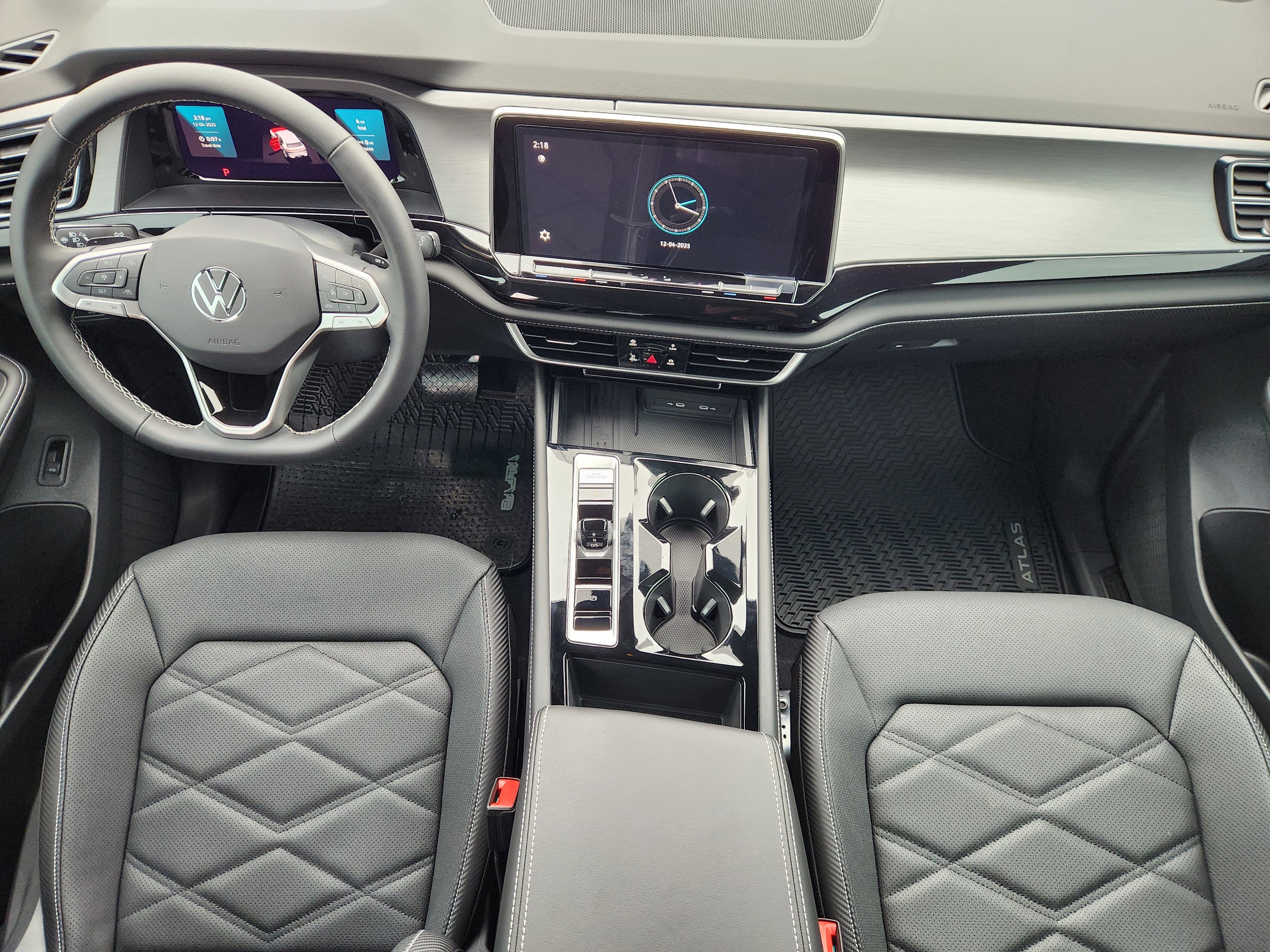 2026 Volkswagen Atlas Cross Sport 2.0T SE w/Technology