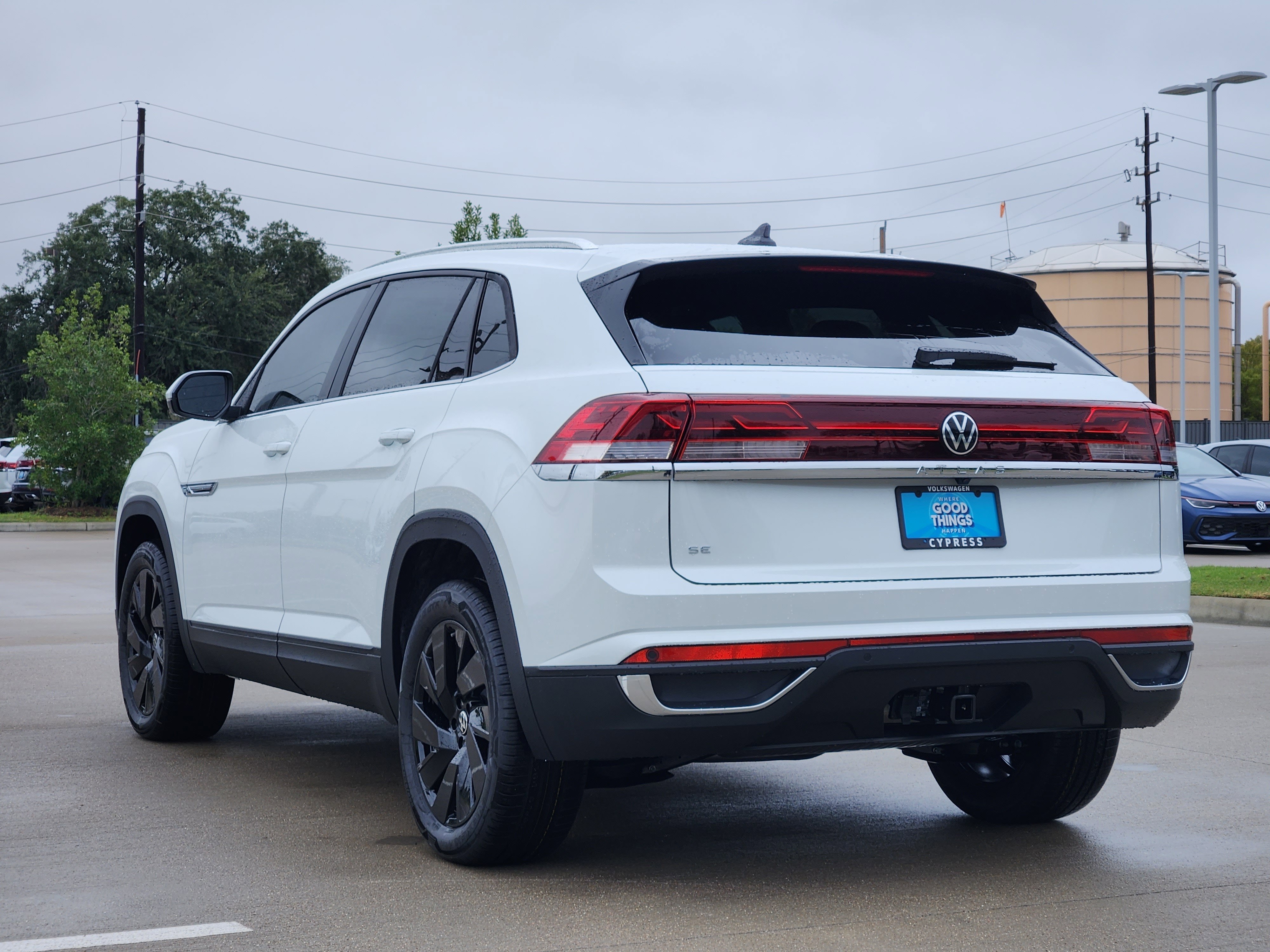 2026 Volkswagen Atlas Cross Sport 2.0T SE w/Technology