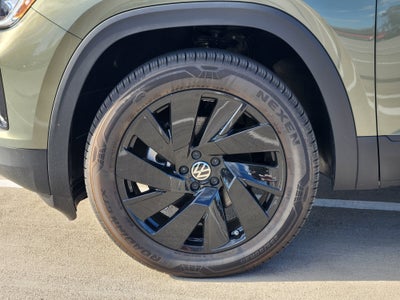 2026 Volkswagen Atlas Cross Sport 2.0T SE w/Technology