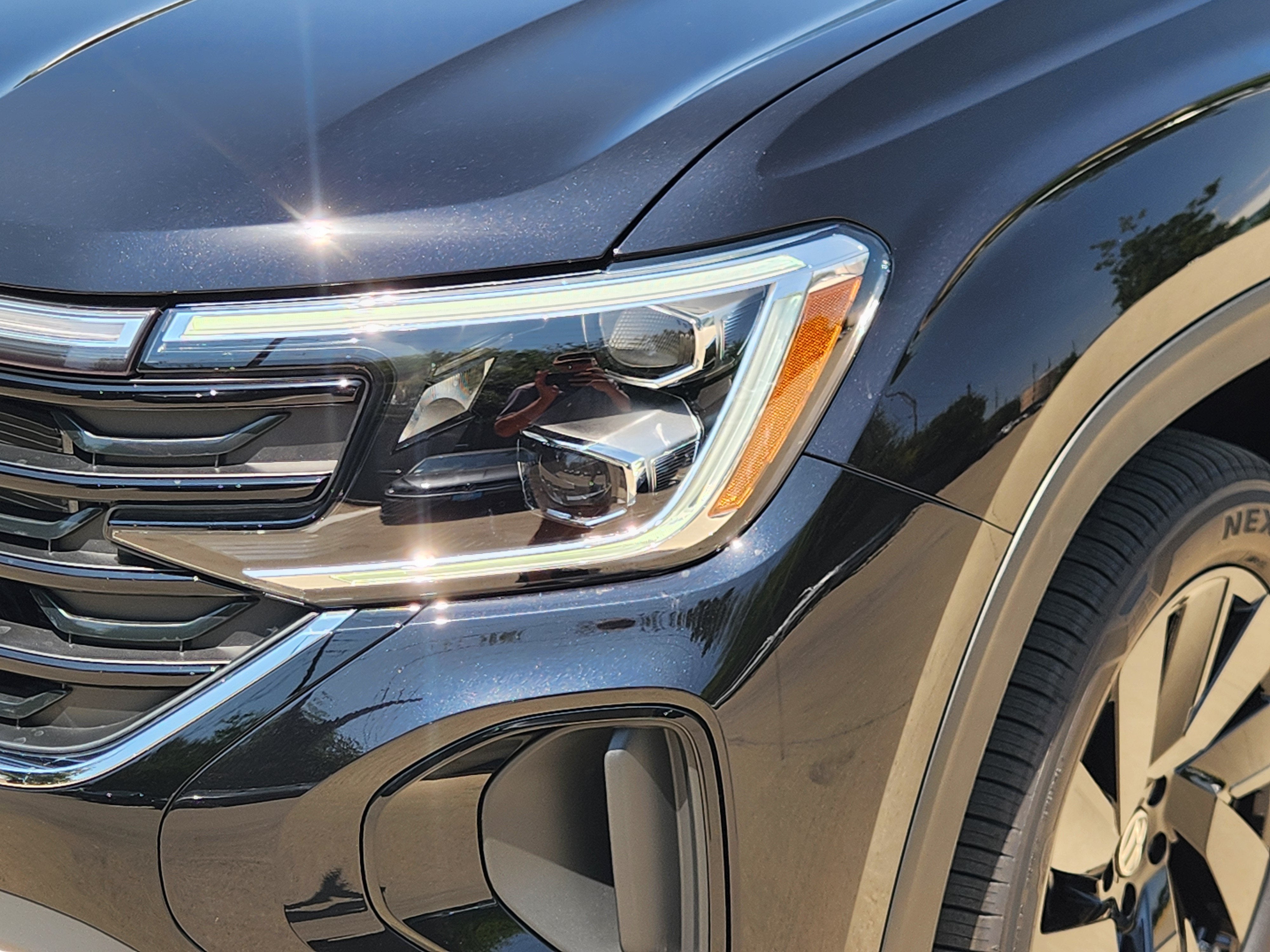 2026 Volkswagen Atlas Cross Sport 2.0T SE w/Technology