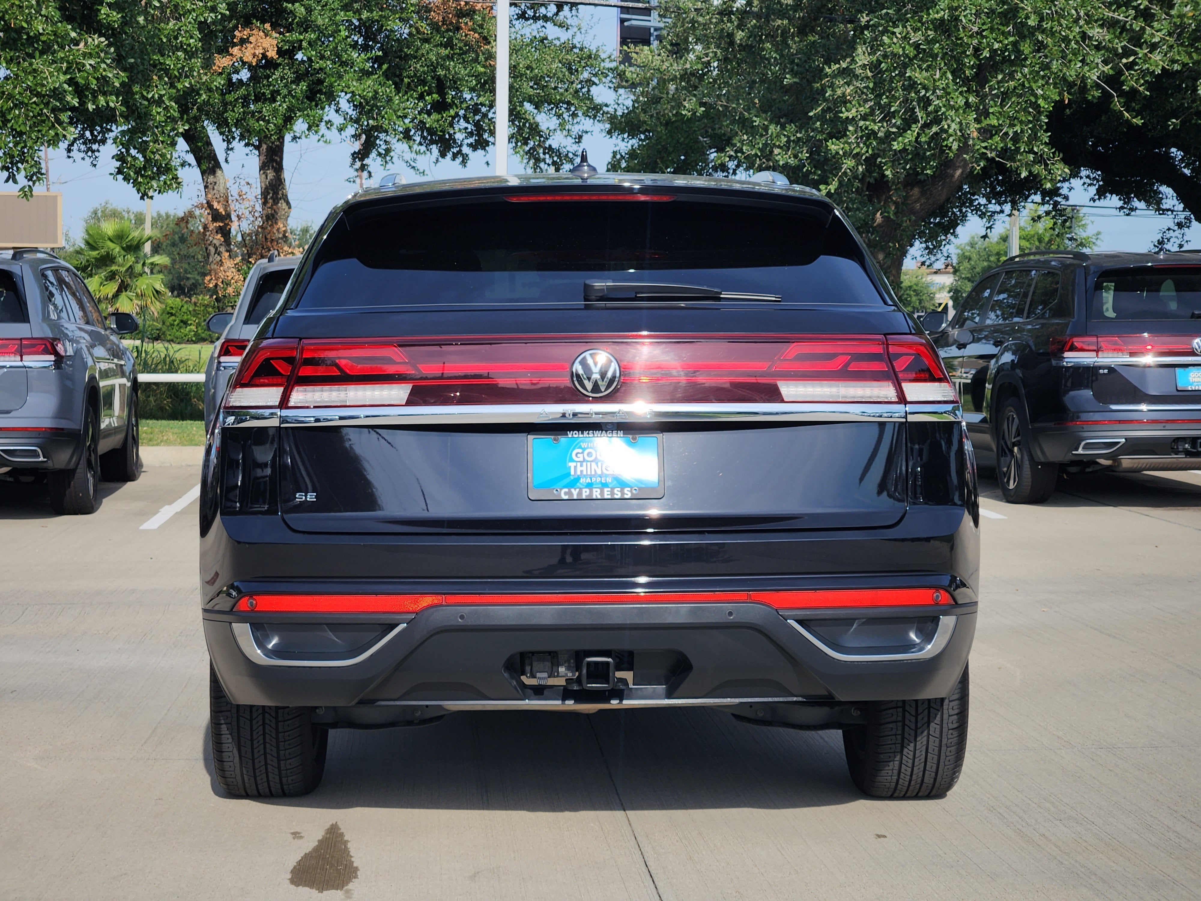 2024 Volkswagen Atlas Cross Sport 2.0T SE w/Technology