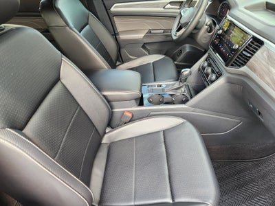 2022 Volkswagen Atlas Cross Sport 3.6L V6 SE w/Technology
