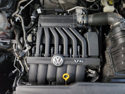 2022 Volkswagen Atlas Cross Sport 3.6L V6 SE w/Technology