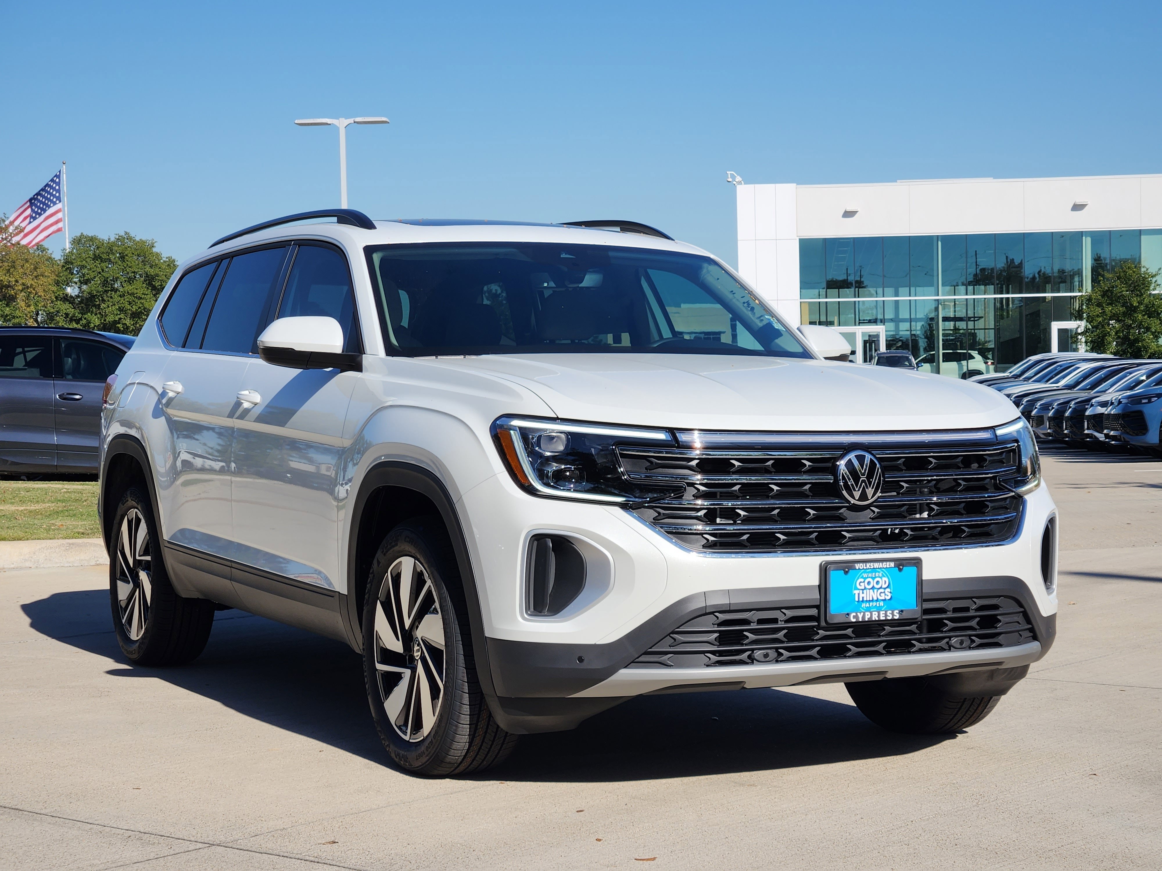 2026 Volkswagen Atlas 2.0T SE w/Technology