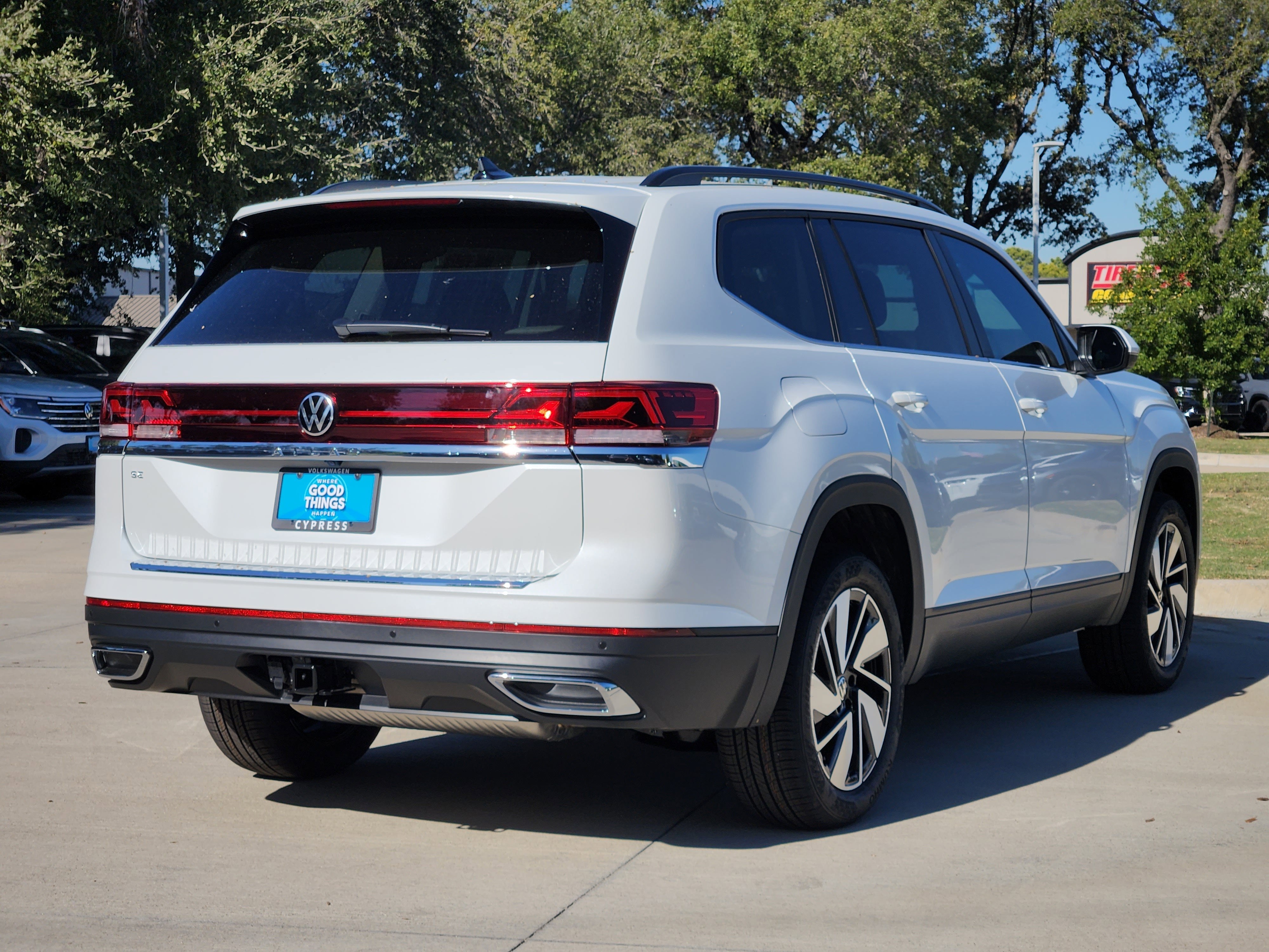 2026 Volkswagen Atlas 2.0T SE w/Technology