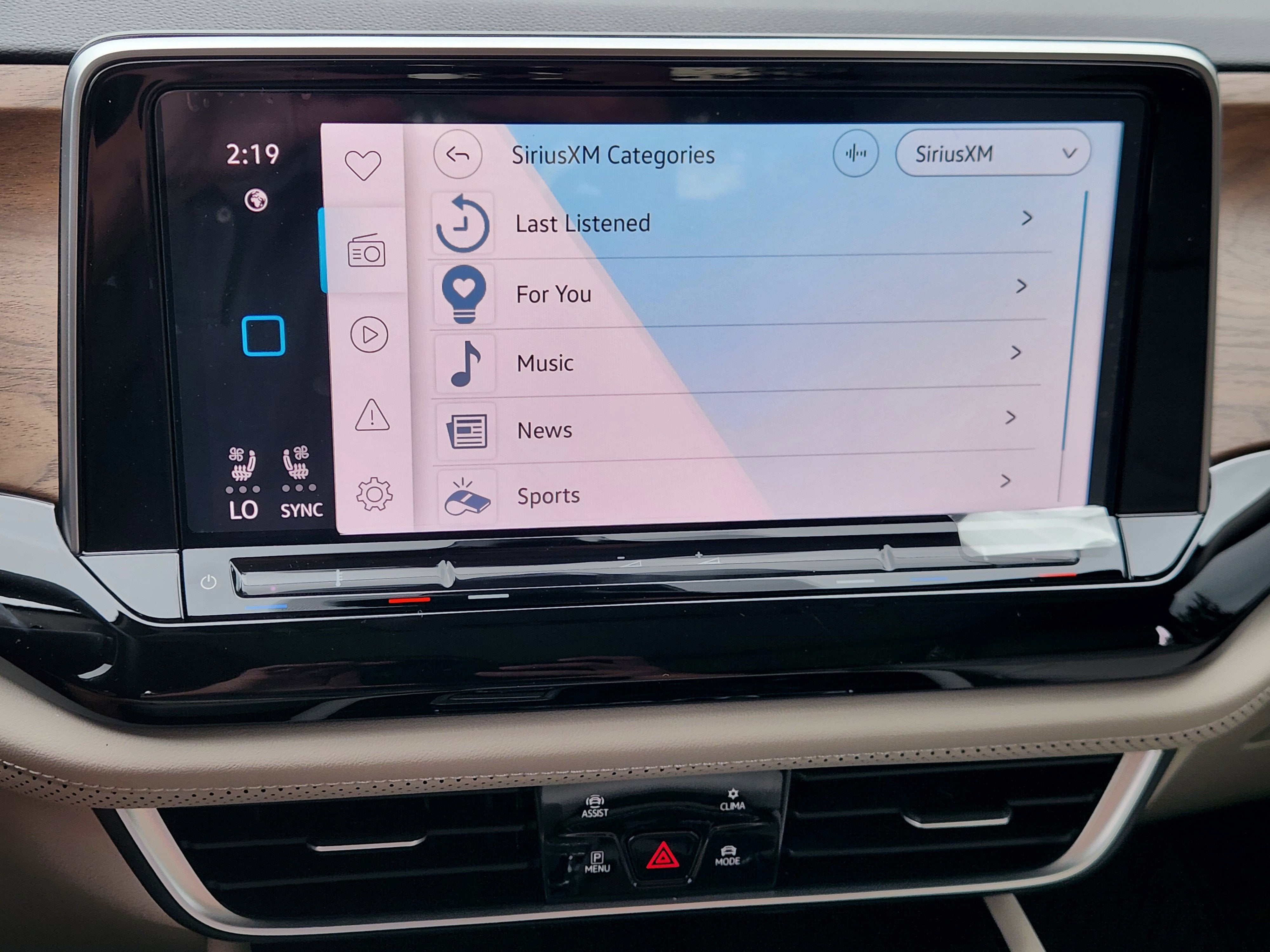 2026 Volkswagen Atlas 2.0T SE w/Technology