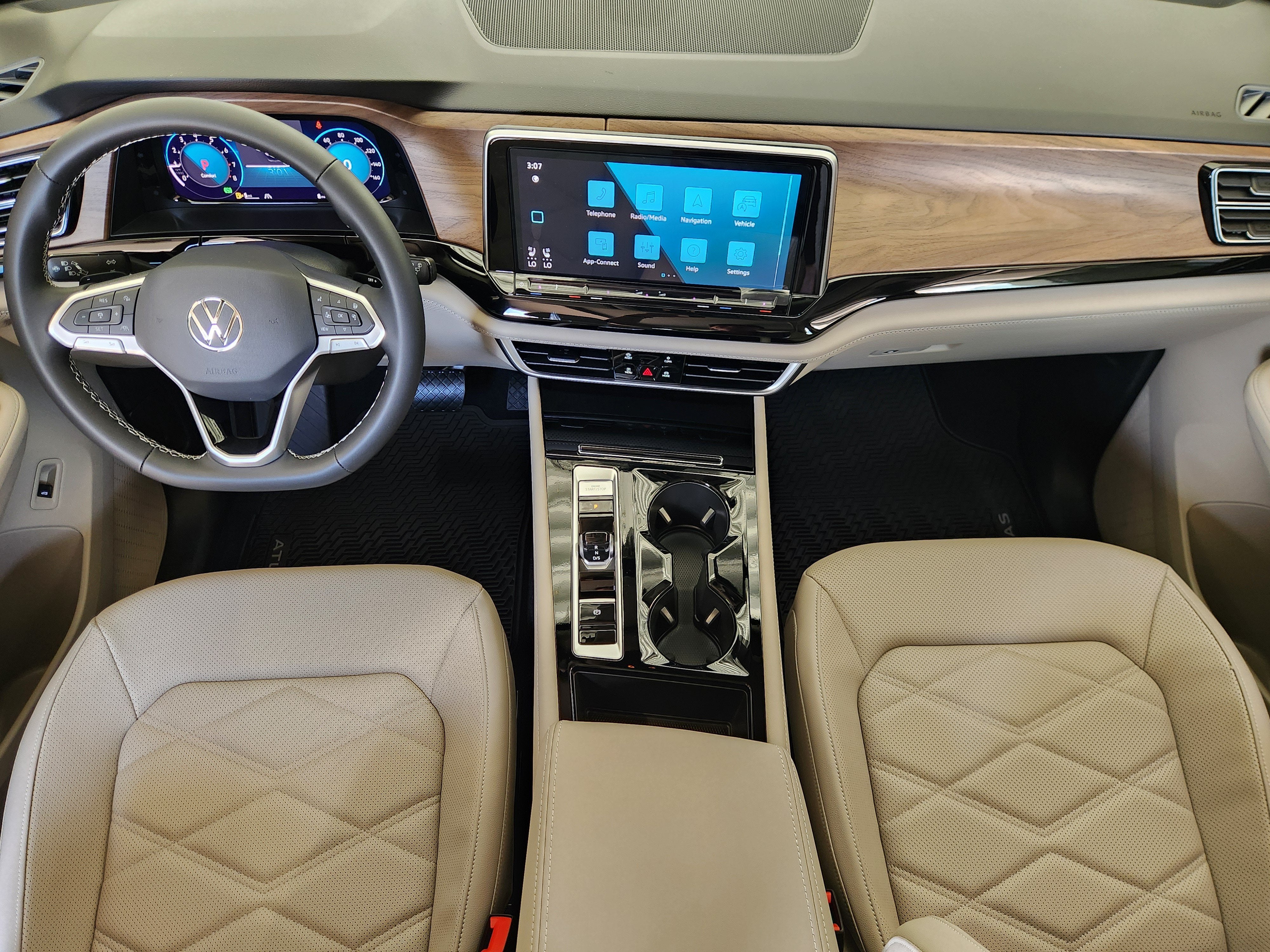 2026 Volkswagen Atlas 2.0T SE w/Technology
