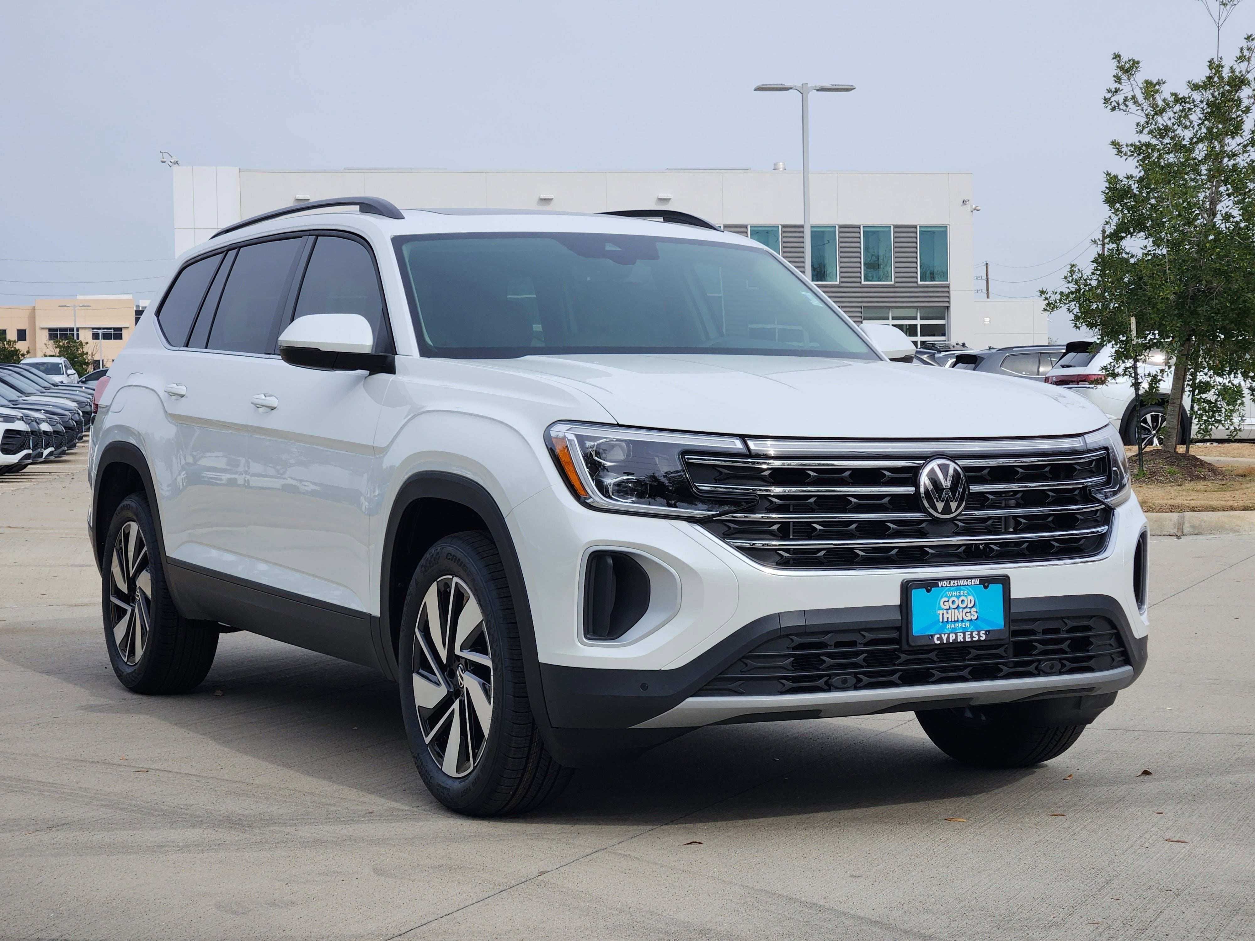 2026 Volkswagen Atlas 2.0T SE w/Technology