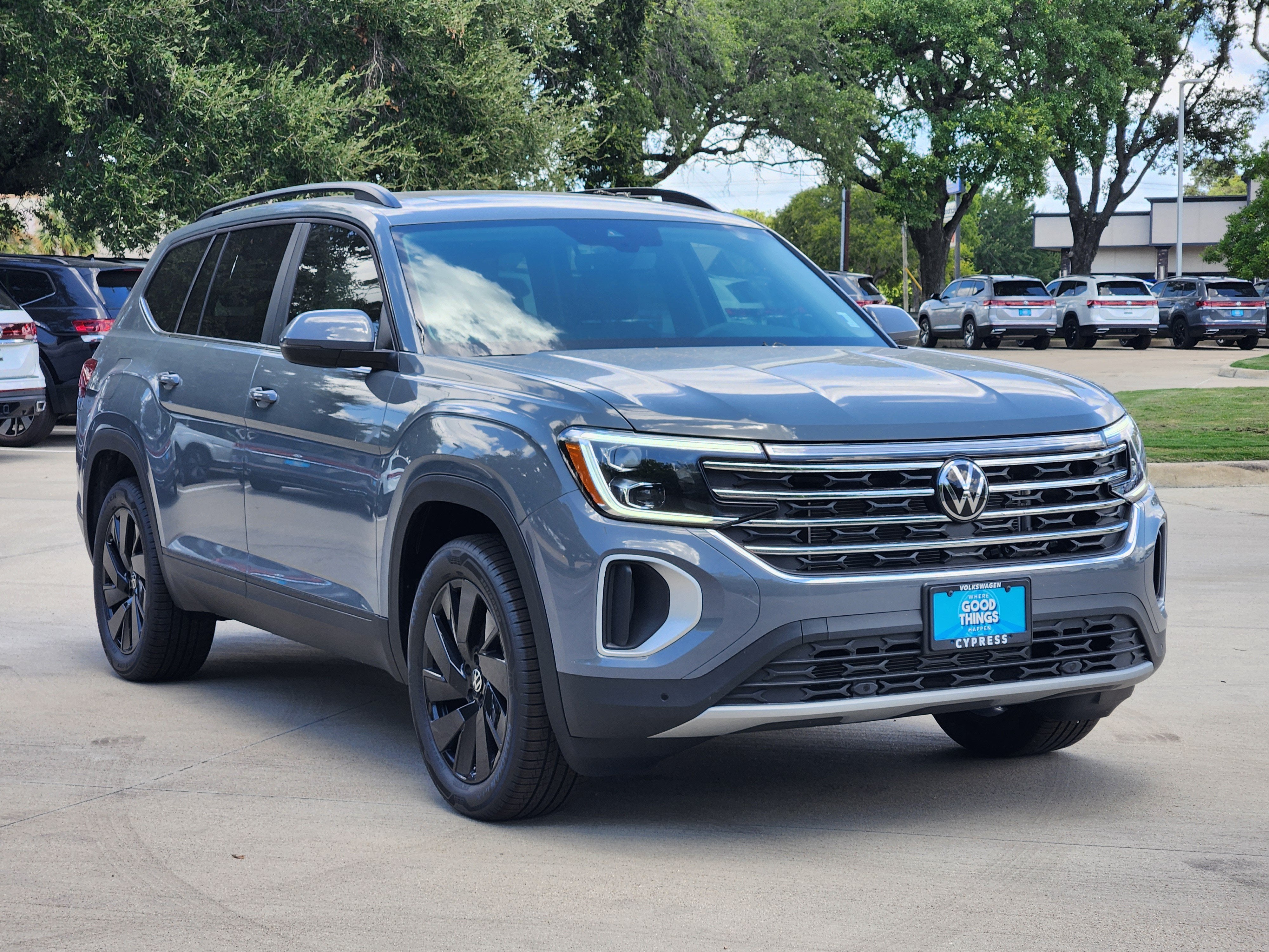 2026 Volkswagen Atlas 2.0T SE w/Technology
