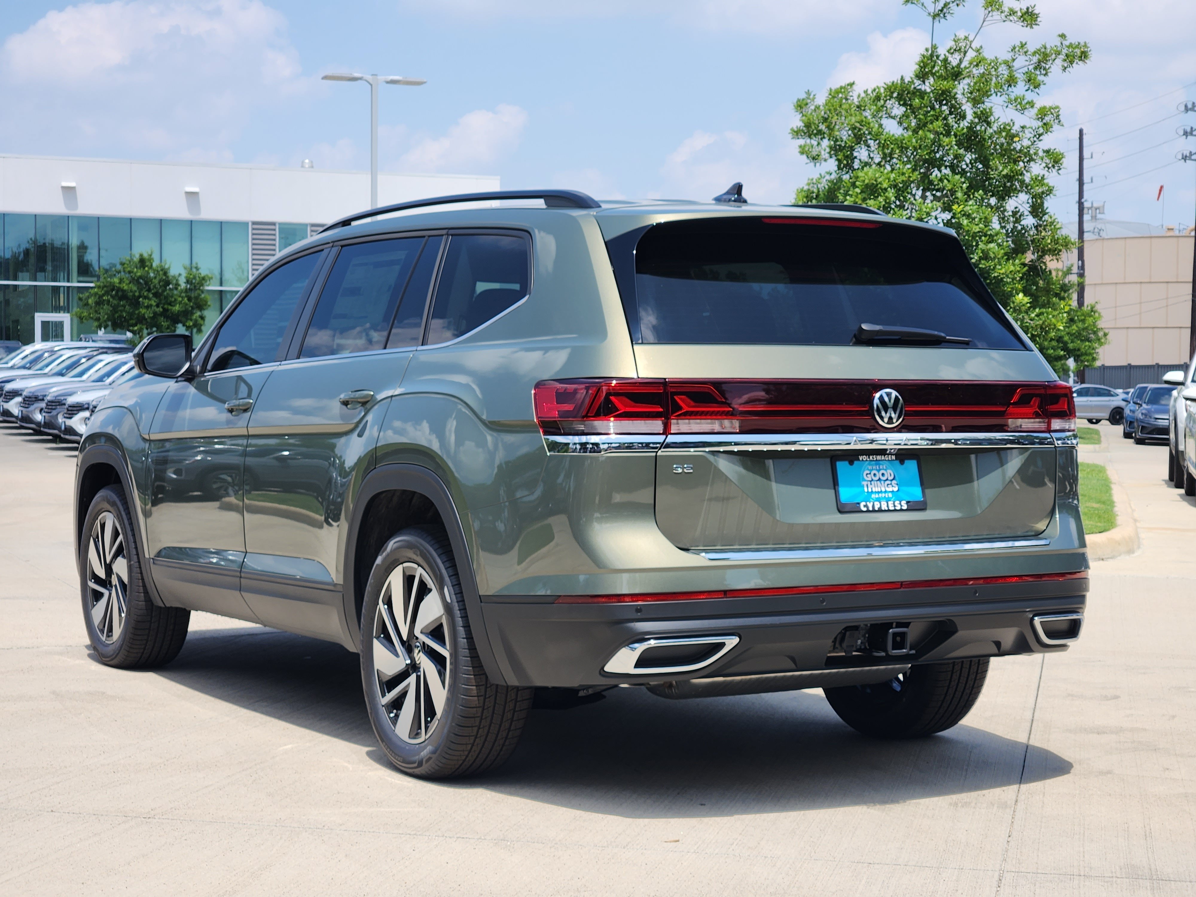 2026 Volkswagen Atlas 2.0T SE w/Technology