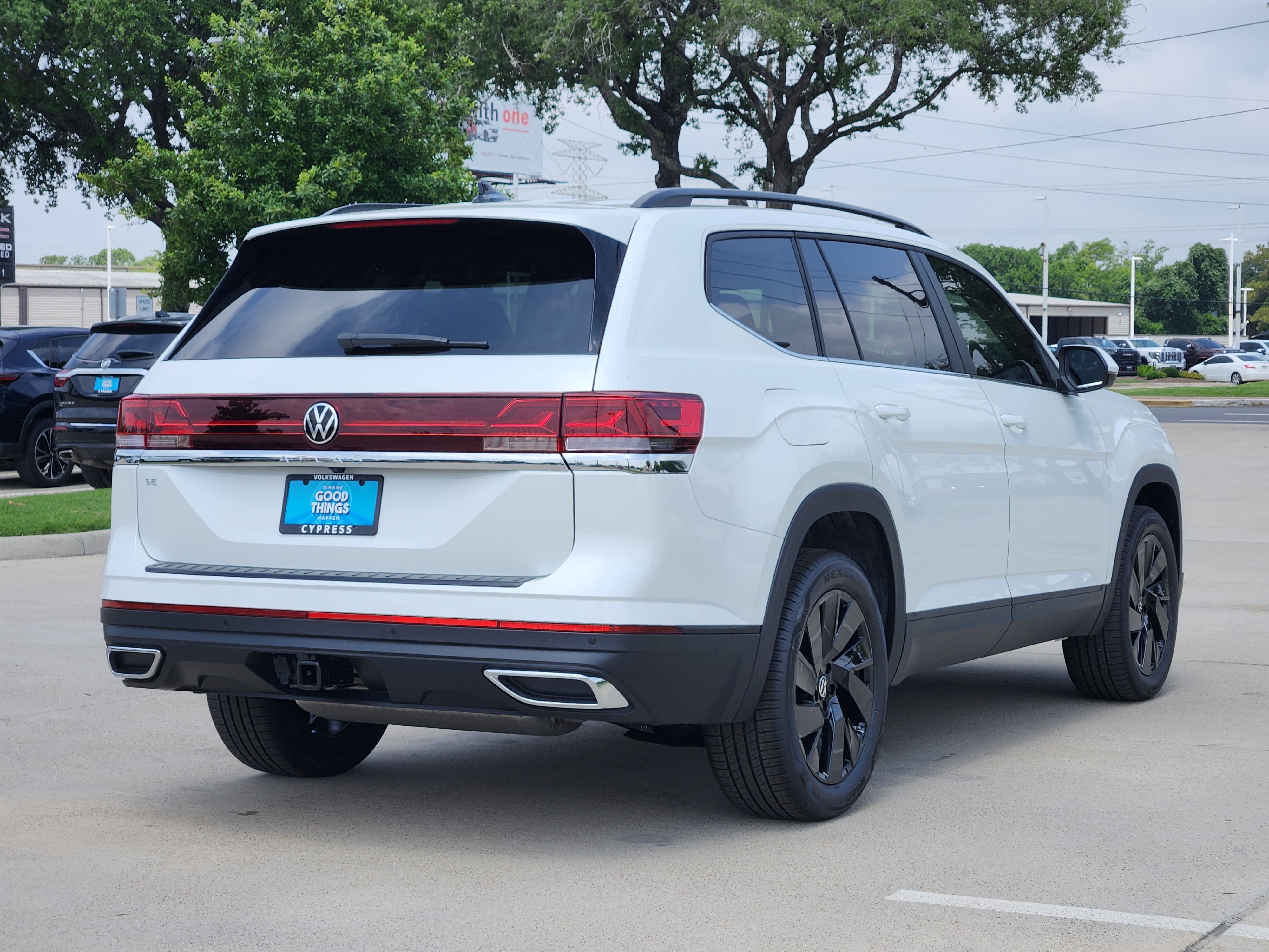2026 Volkswagen Atlas 2.0T SE w/Technology