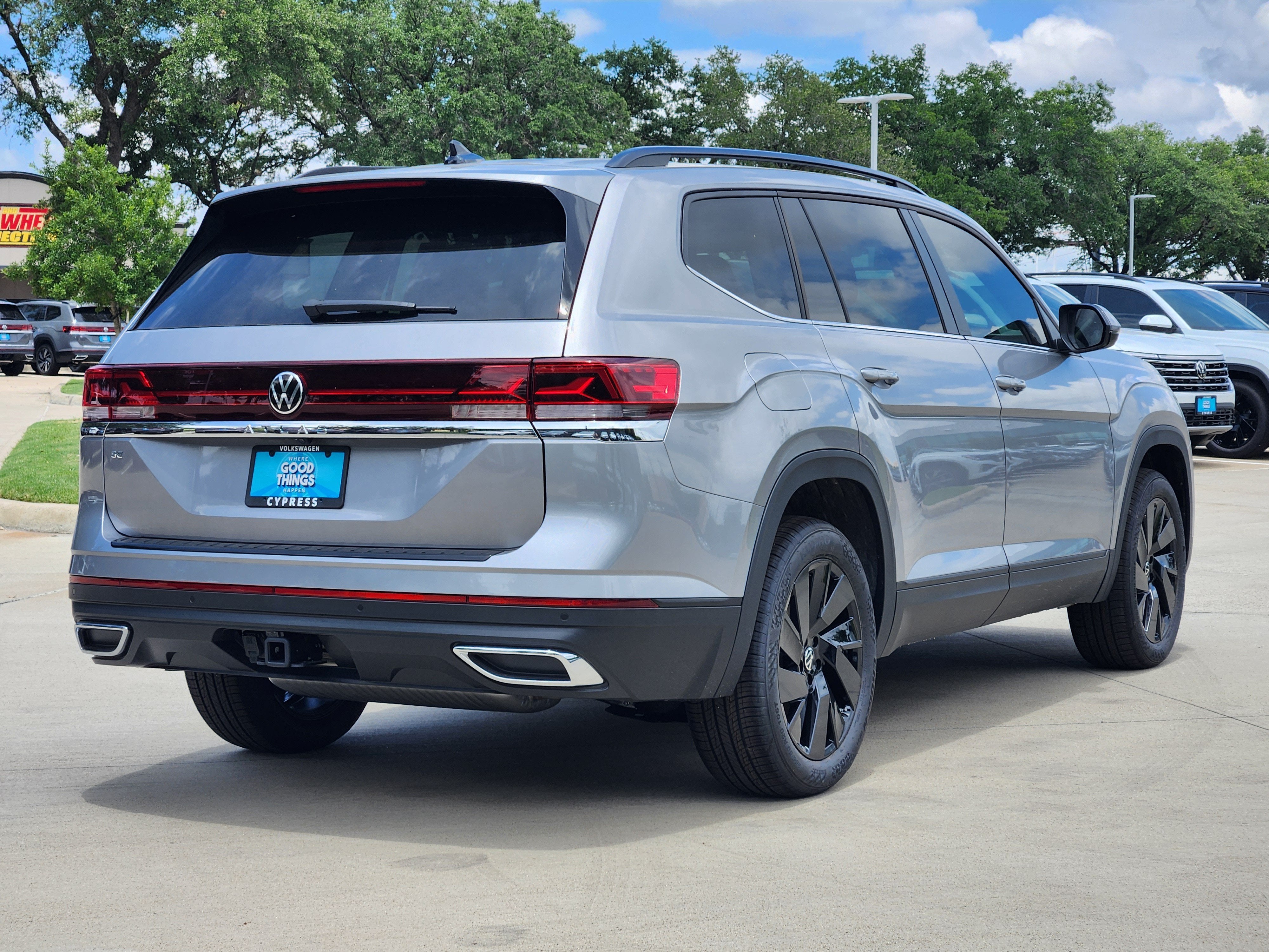 2026 Volkswagen Atlas 2.0T SE w/Technology
