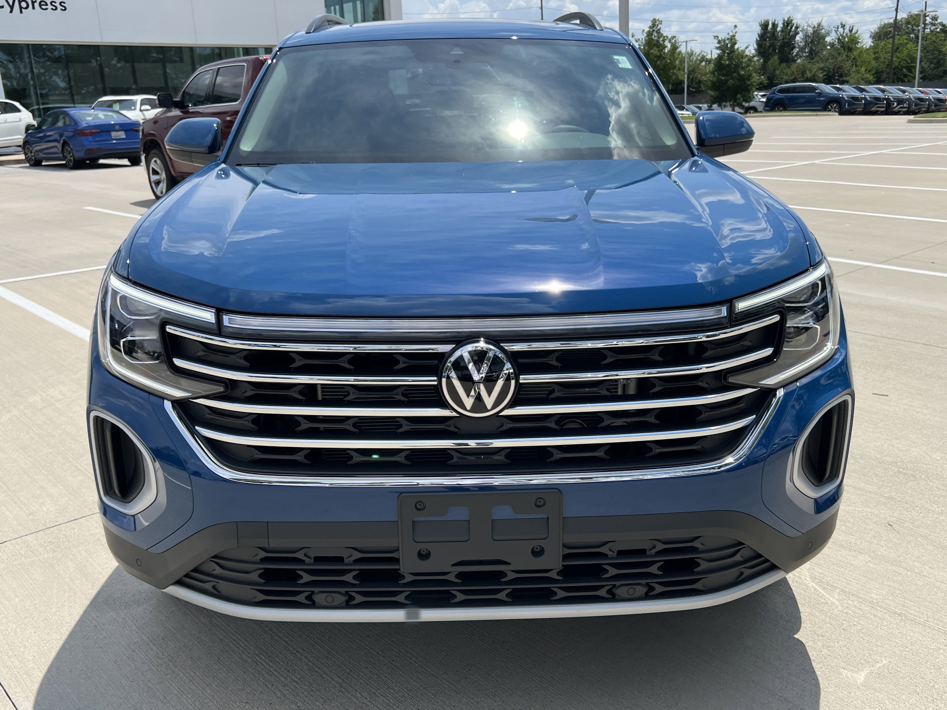 2026 Volkswagen Atlas 2.0T SE w/Technology