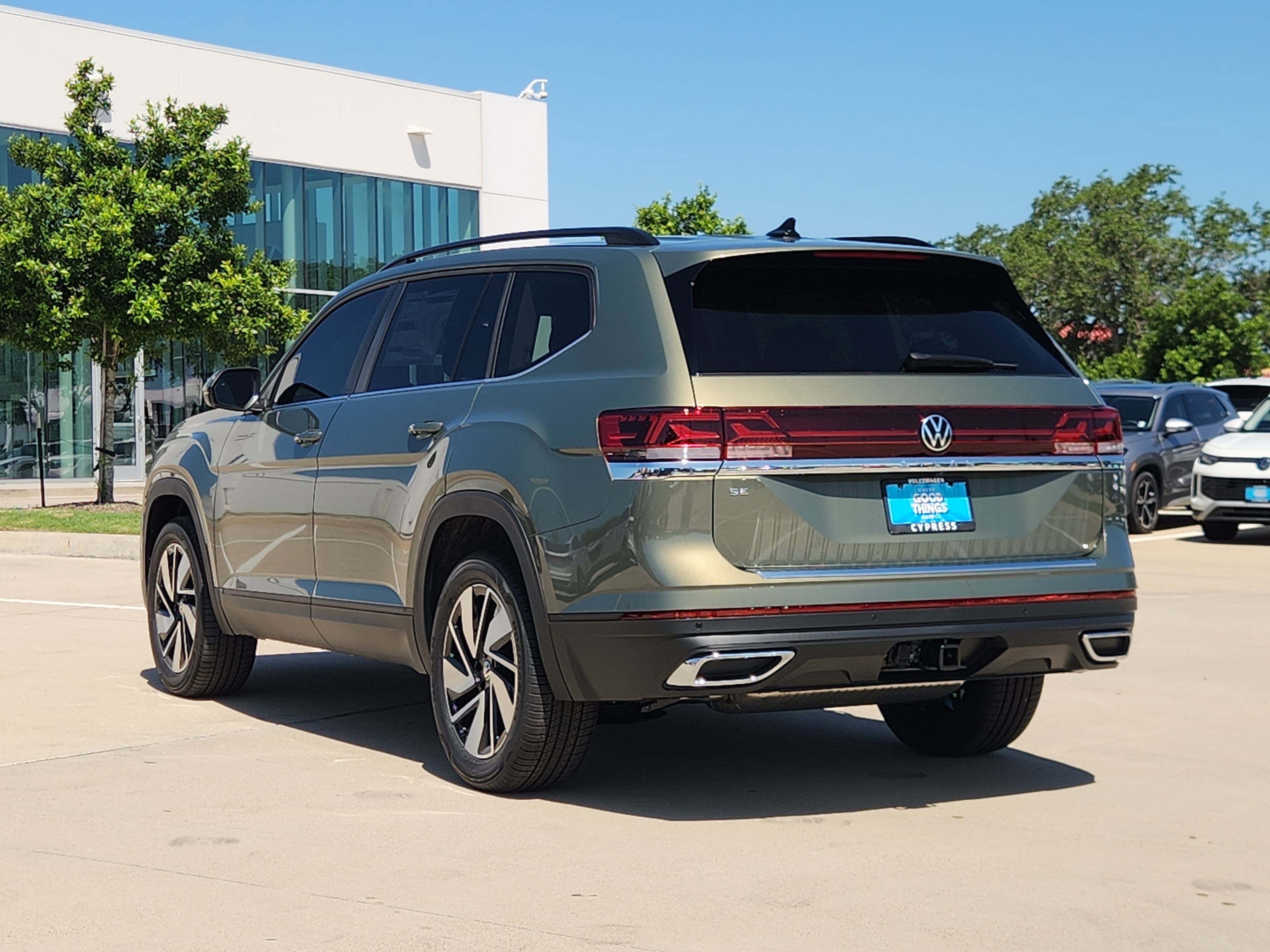 2026 Volkswagen Atlas 2.0T SE w/Technology
