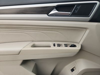 2021 Volkswagen Atlas 3.6L V6 SE w/Technology
