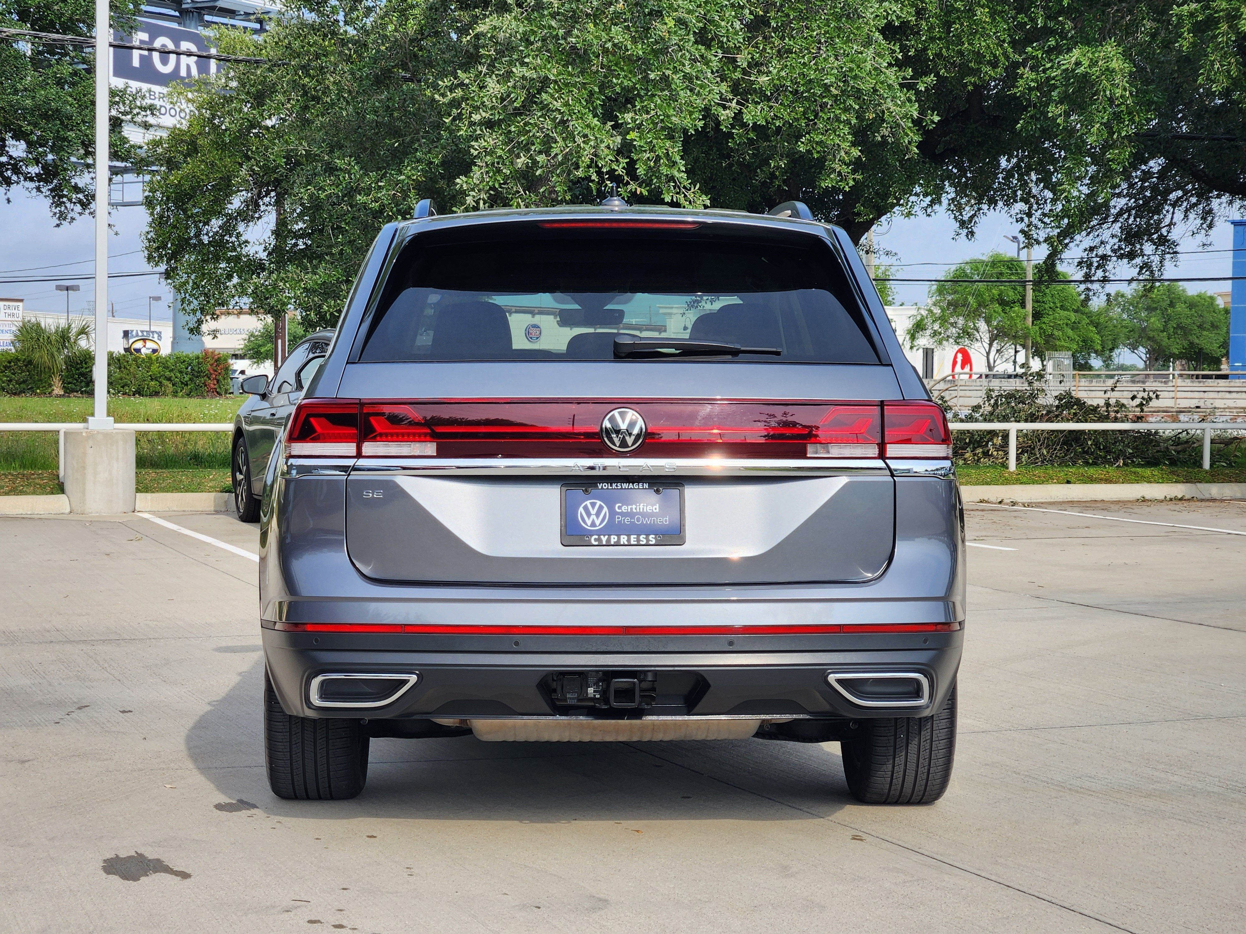 2024 Volkswagen Atlas 2.0T SE w/Technology