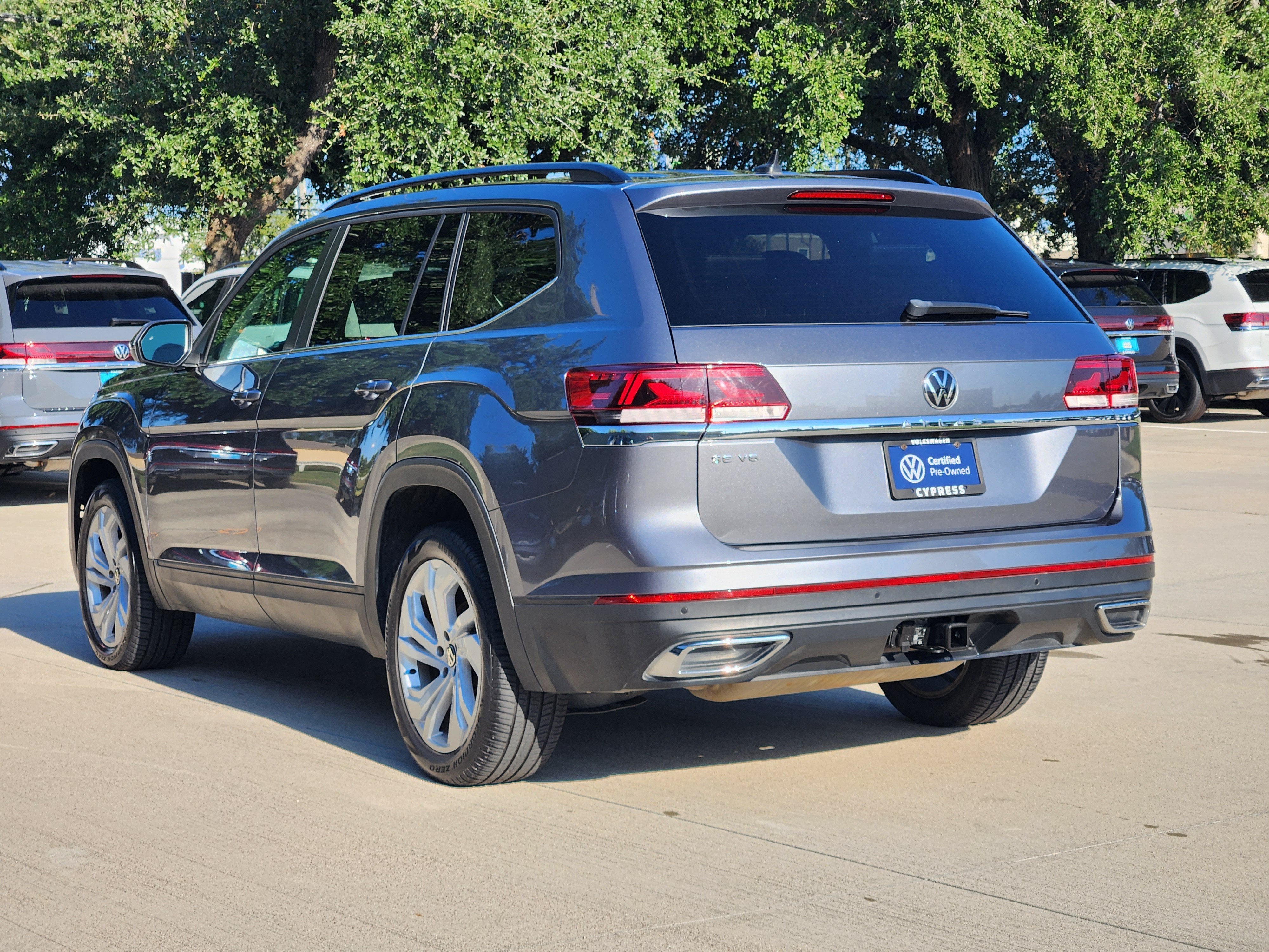 2023 Volkswagen Atlas 3.6L V6 SE w/Technology