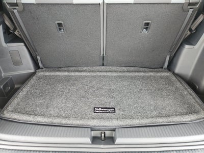 2027 Volkswagen Atlas SE w/Technology