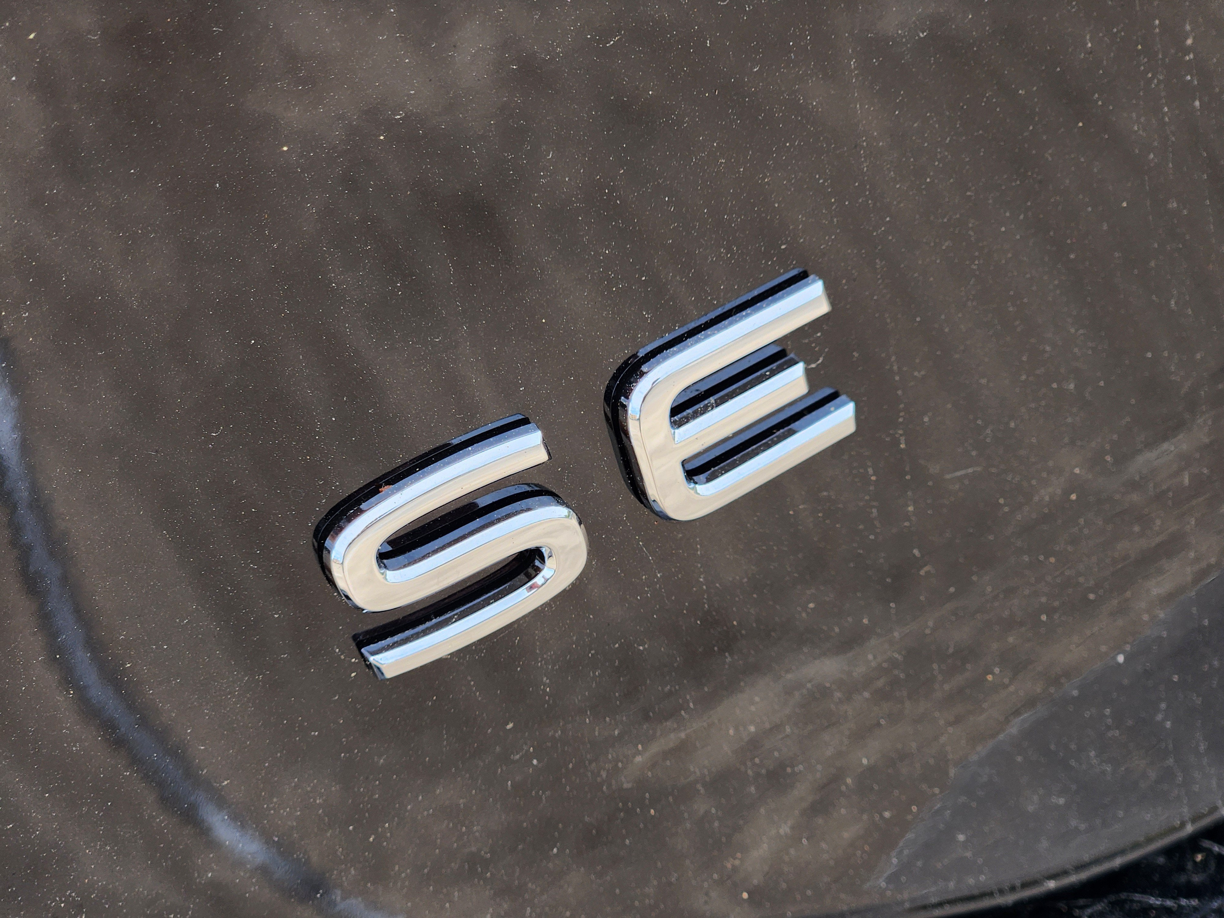 2027 Volkswagen Atlas SE w/Technology