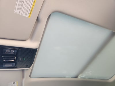 2027 Volkswagen Atlas SE w/Technology