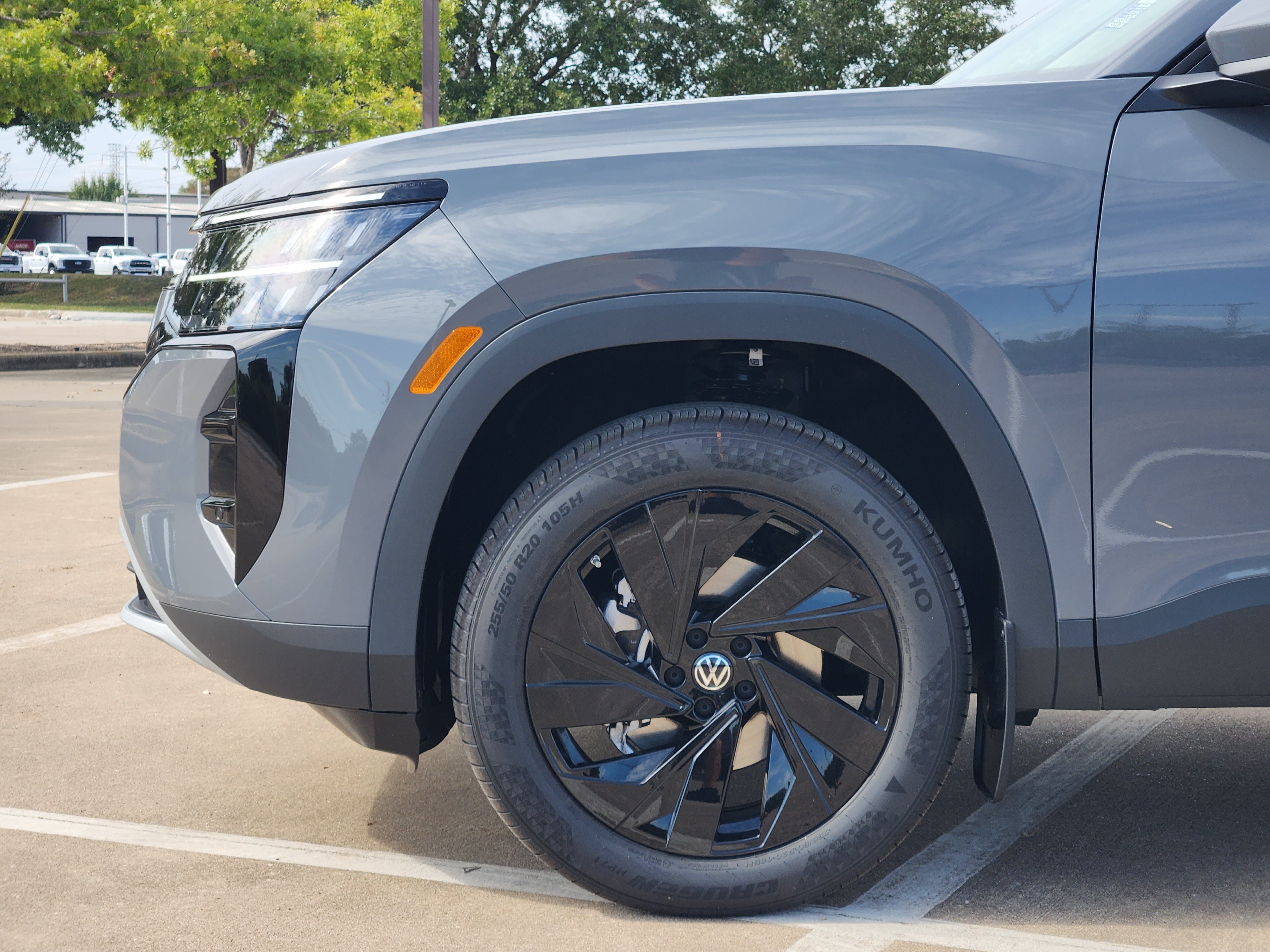 2027 Volkswagen Atlas SE w/Technology