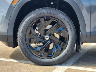 2027 Volkswagen Atlas SE w/Technology