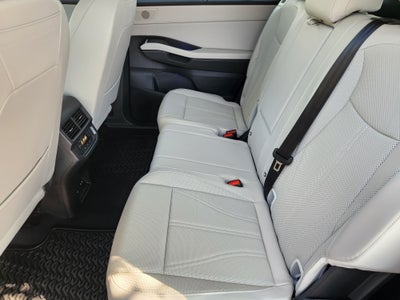 2027 Volkswagen Atlas SE w/Technology