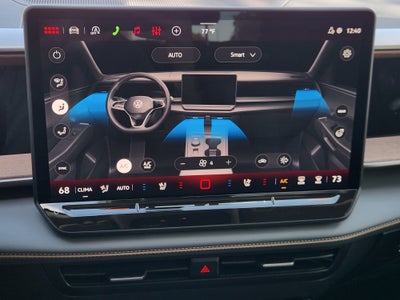 2027 Volkswagen Atlas SE w/Technology