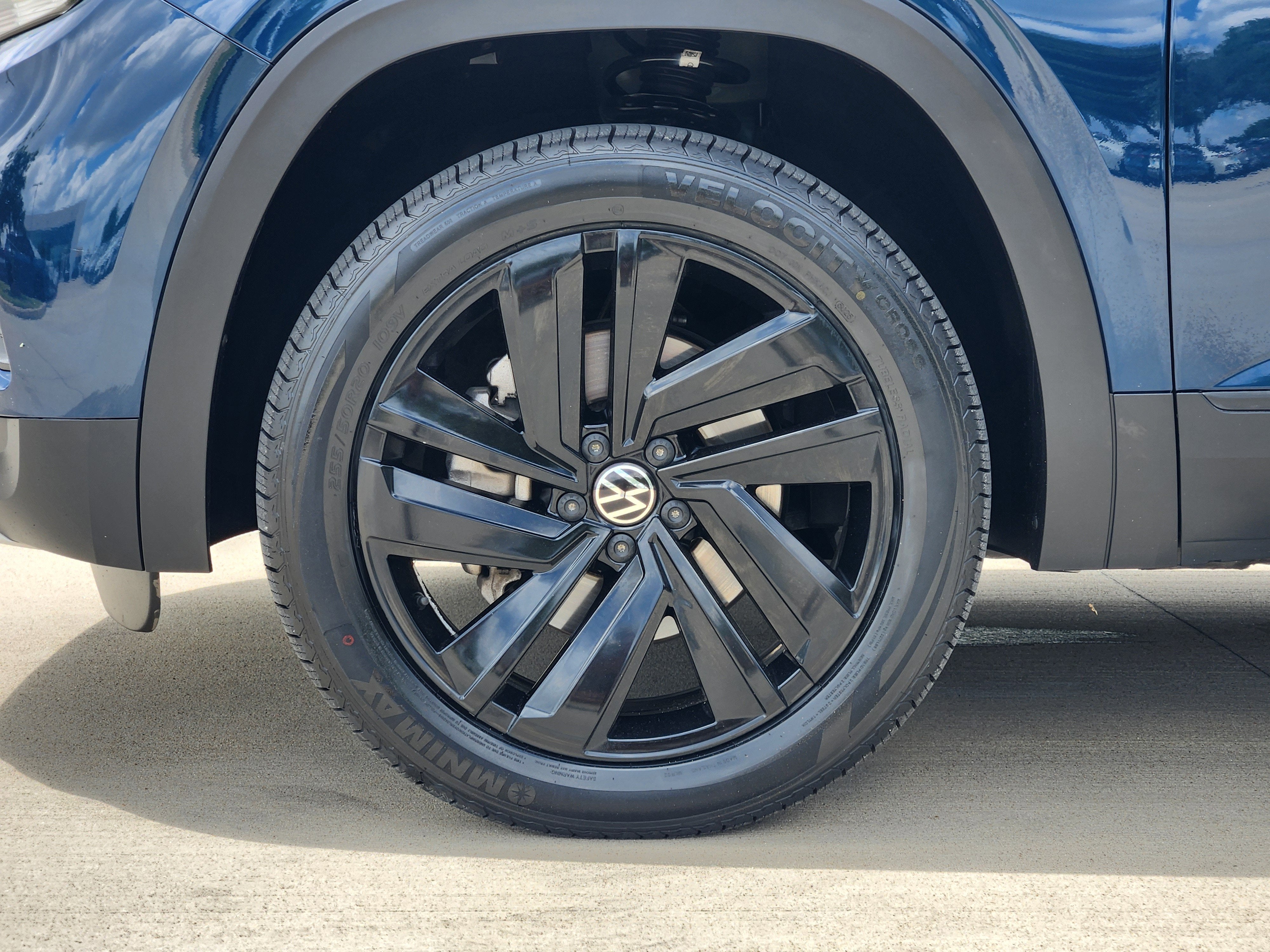 2023 Volkswagen Atlas Cross Sport 3.6L V6 SE w/Technology