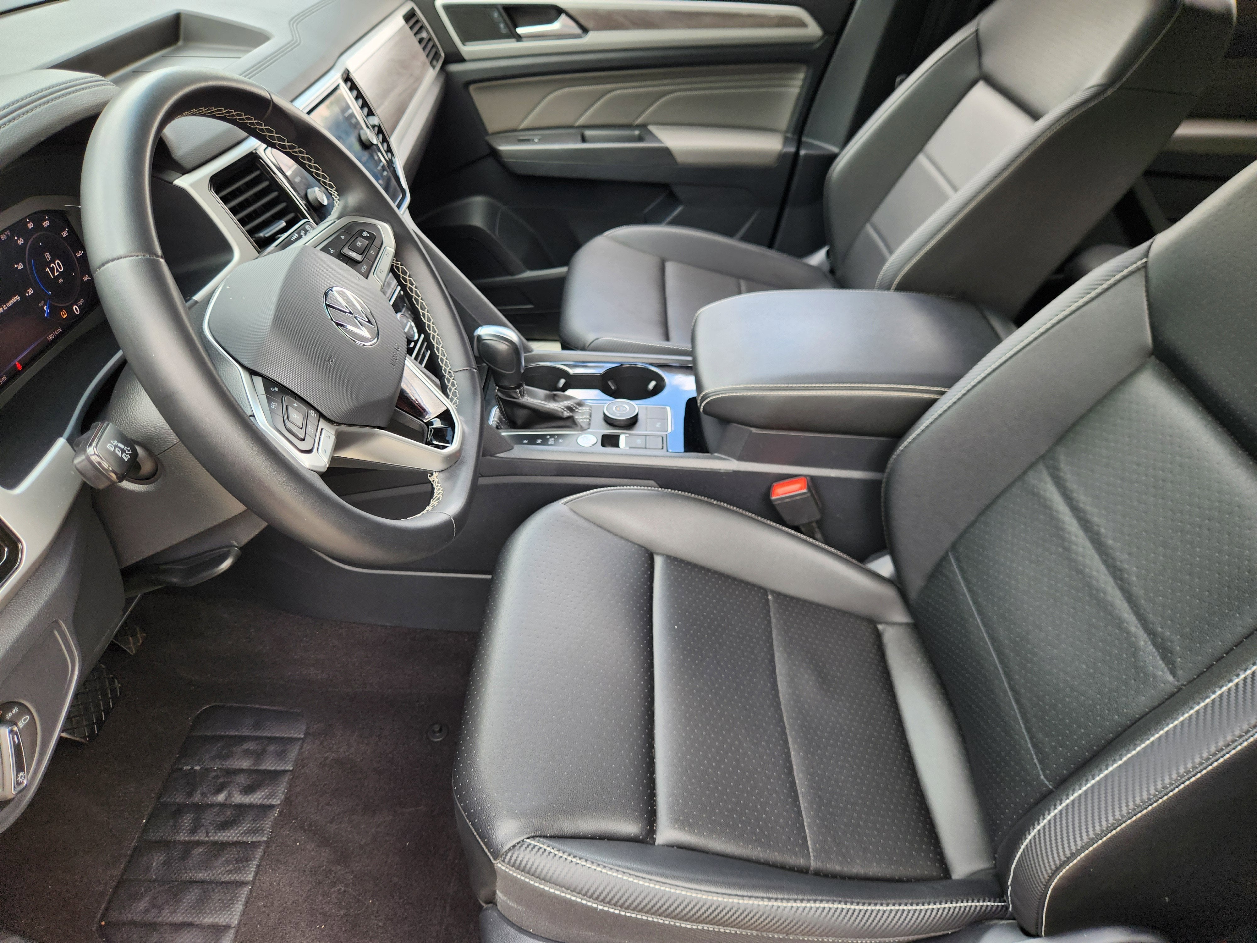 2023 Volkswagen Atlas Cross Sport 3.6L V6 SE w/Technology