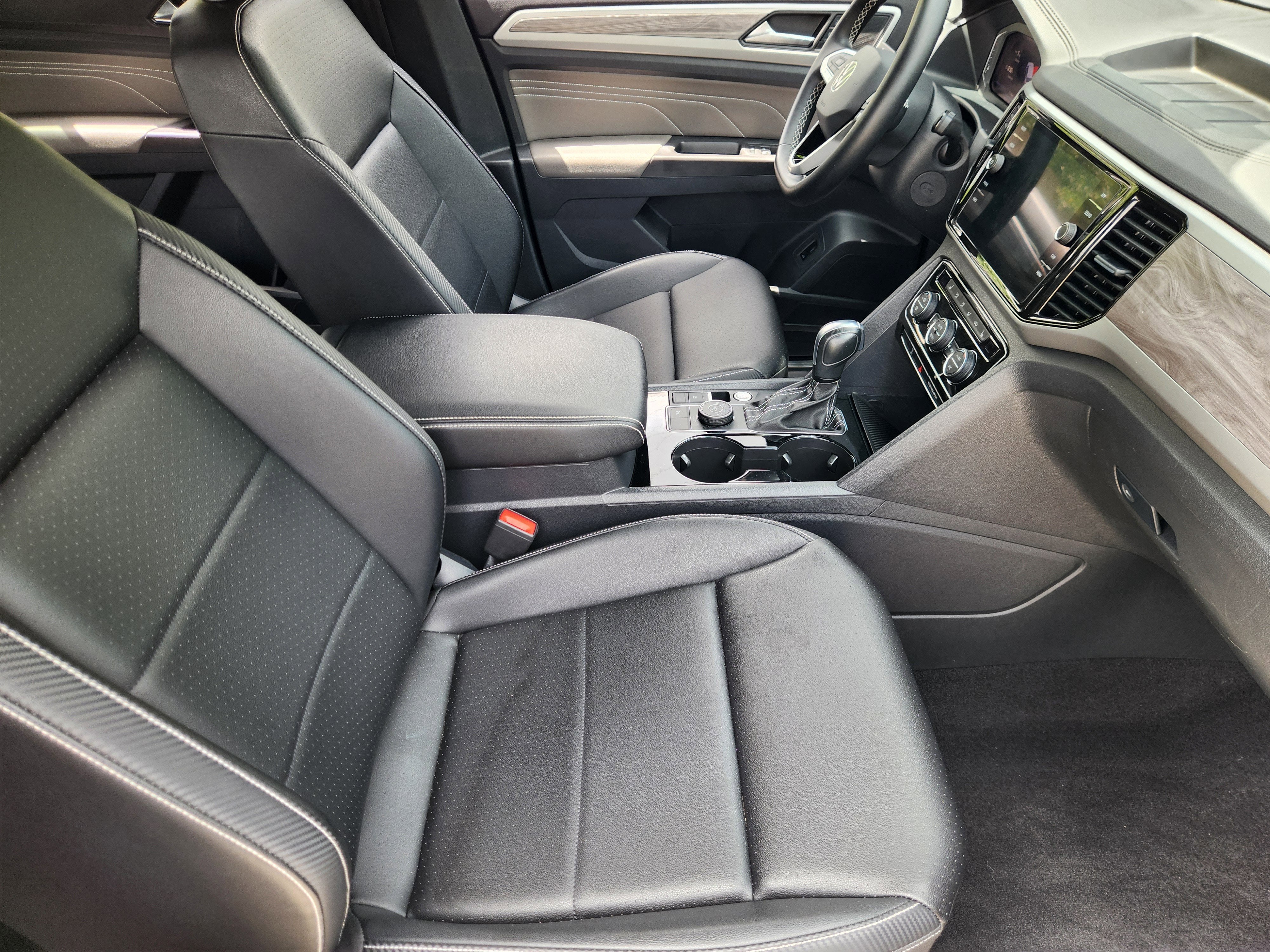 2023 Volkswagen Atlas Cross Sport 3.6L V6 SE w/Technology
