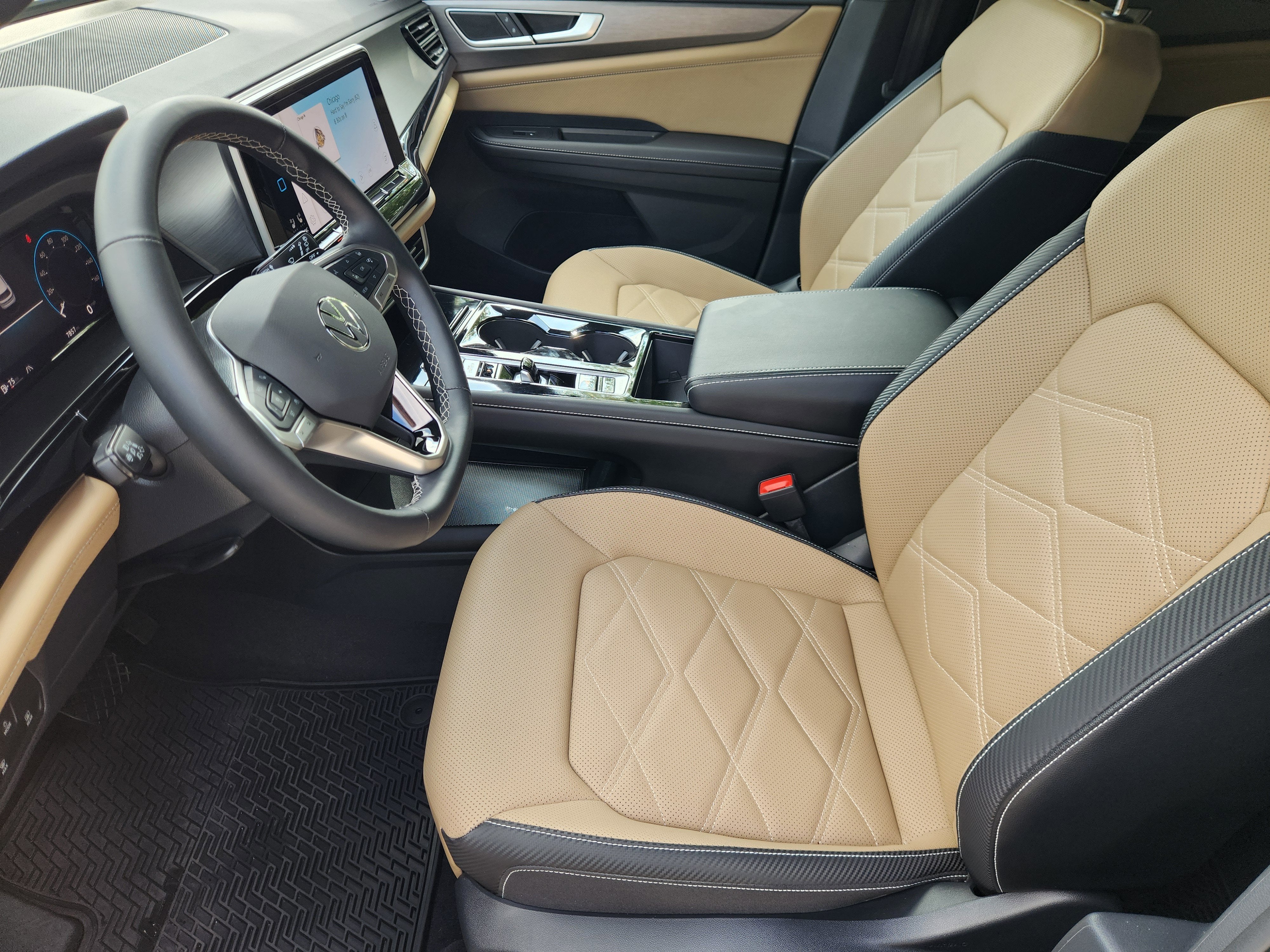 2025 Volkswagen Atlas Cross Sport 2.0T SE w/Technology