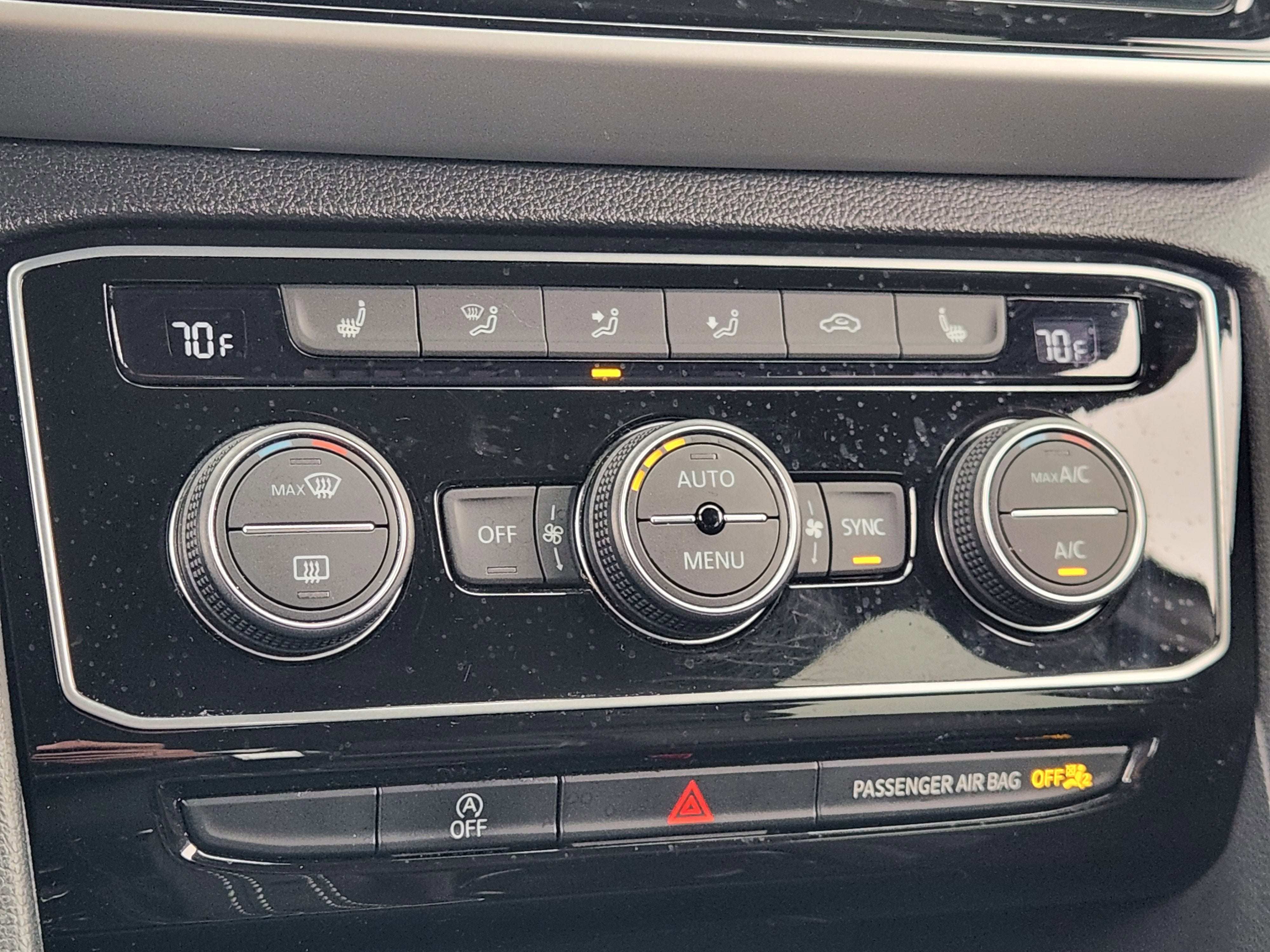 2022 Volkswagen Atlas Cross Sport 3.6L V6 SE w/Technology