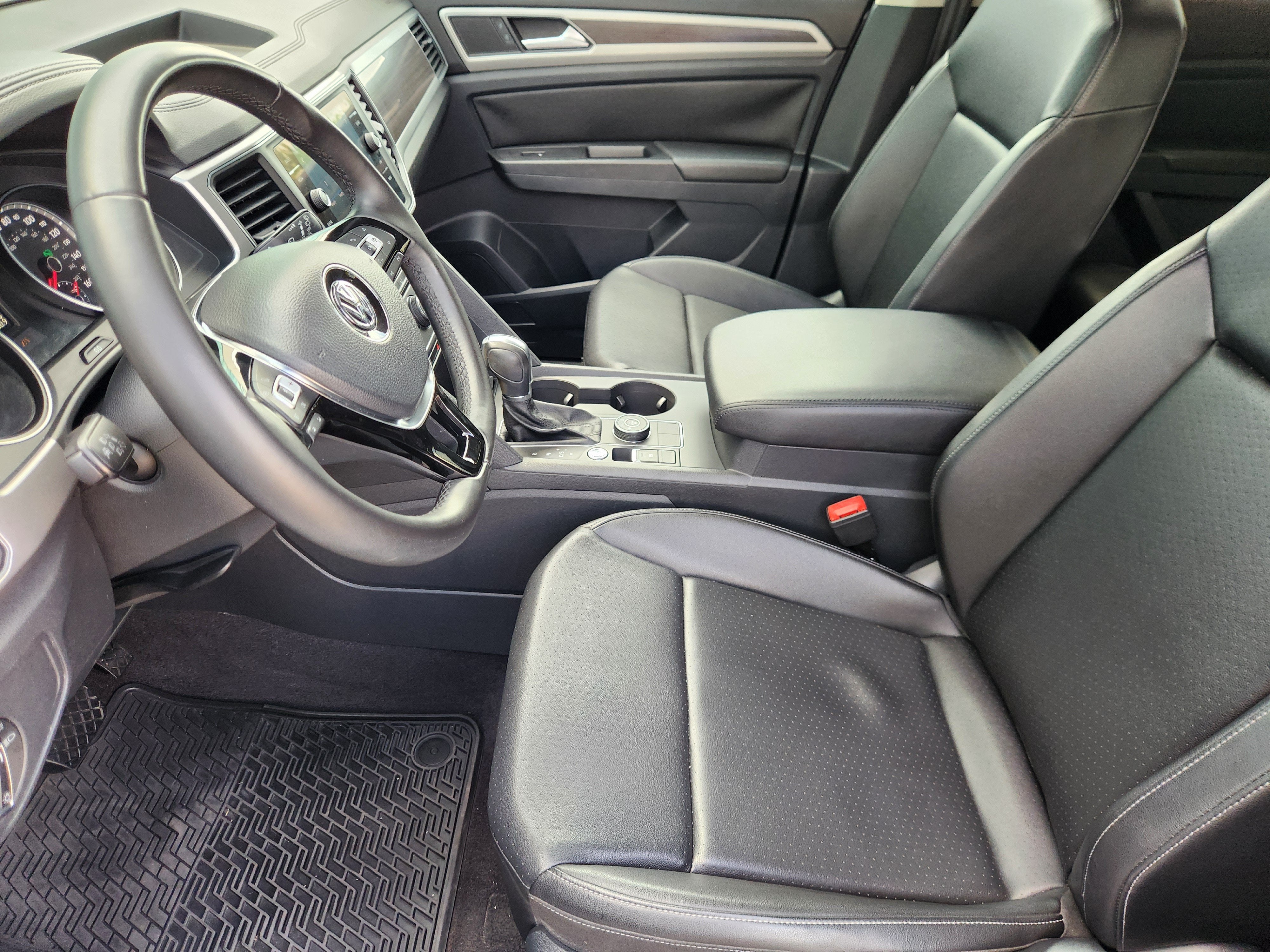 2018 Volkswagen Atlas 3.6L V6 SE w/Technology