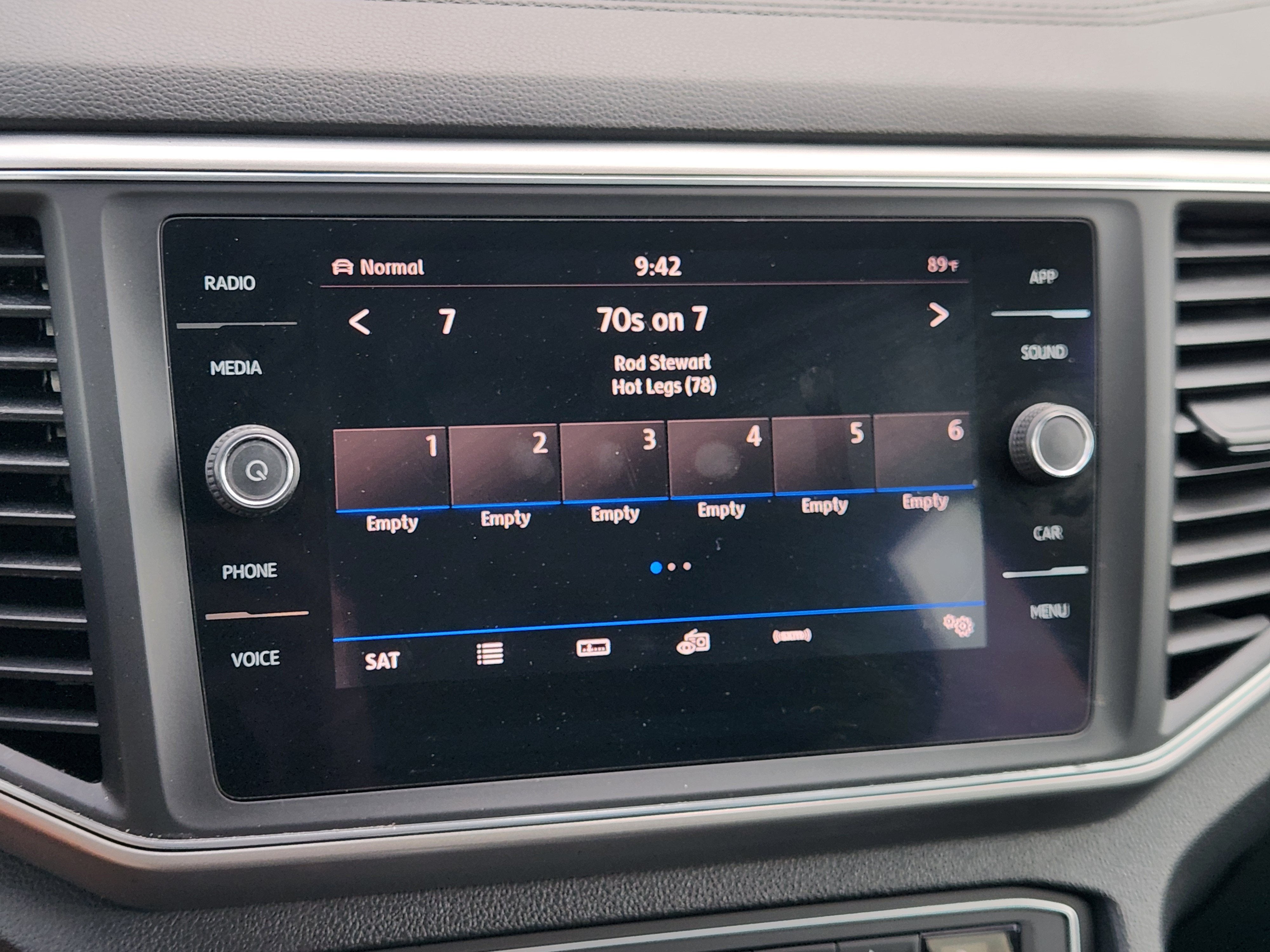 2018 Volkswagen Atlas 3.6L V6 SE w/Technology