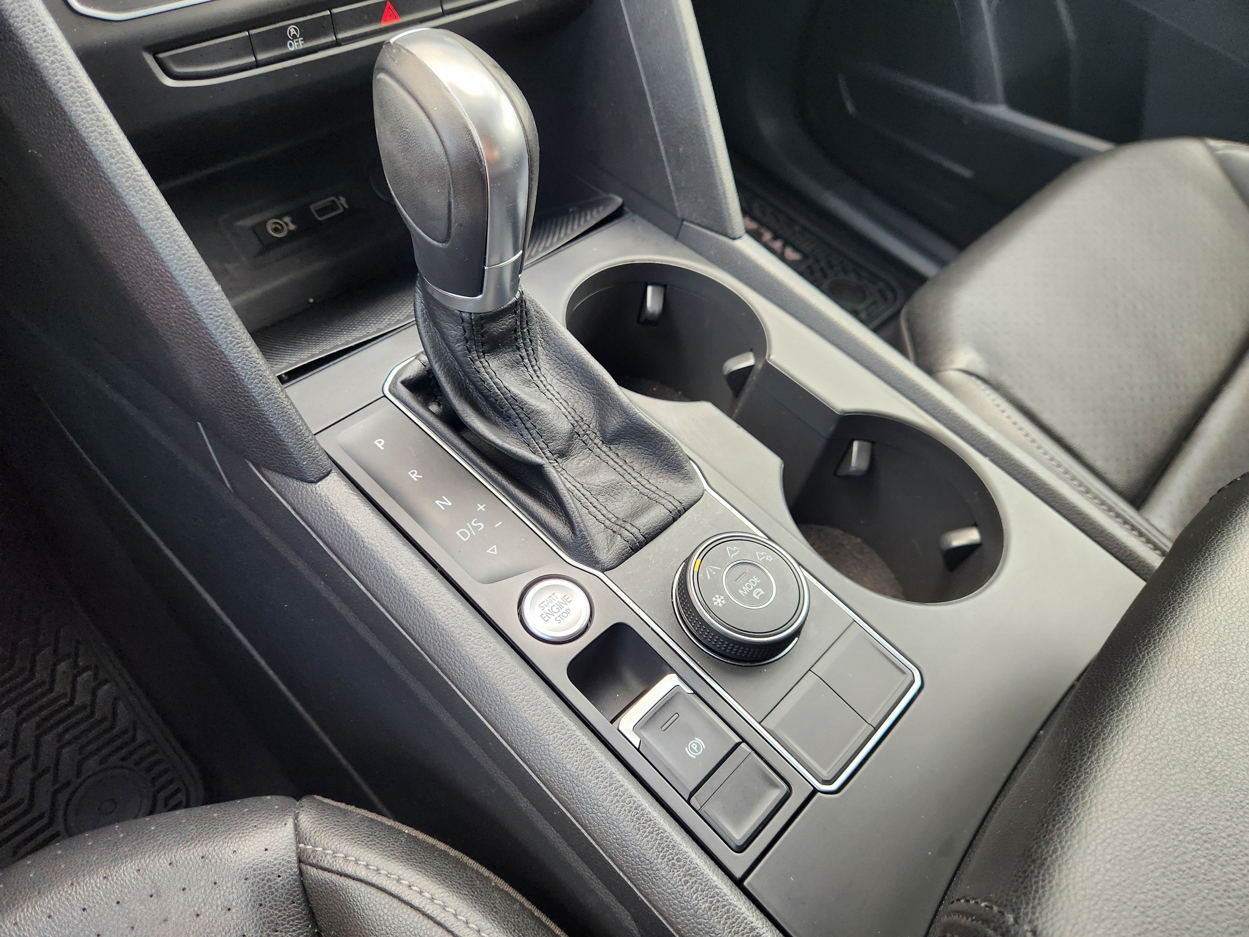 2018 Volkswagen Atlas 3.6L V6 SE w/Technology