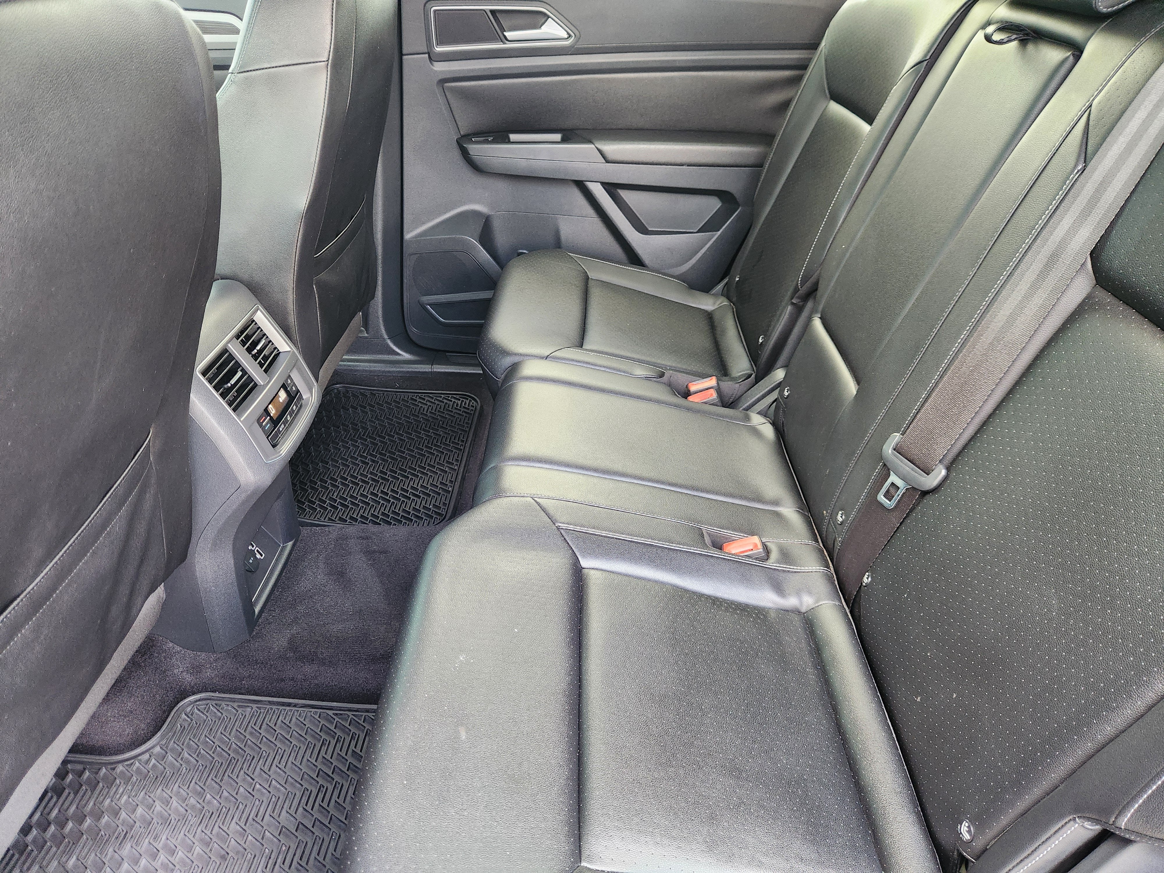 2018 Volkswagen Atlas 3.6L V6 SE w/Technology