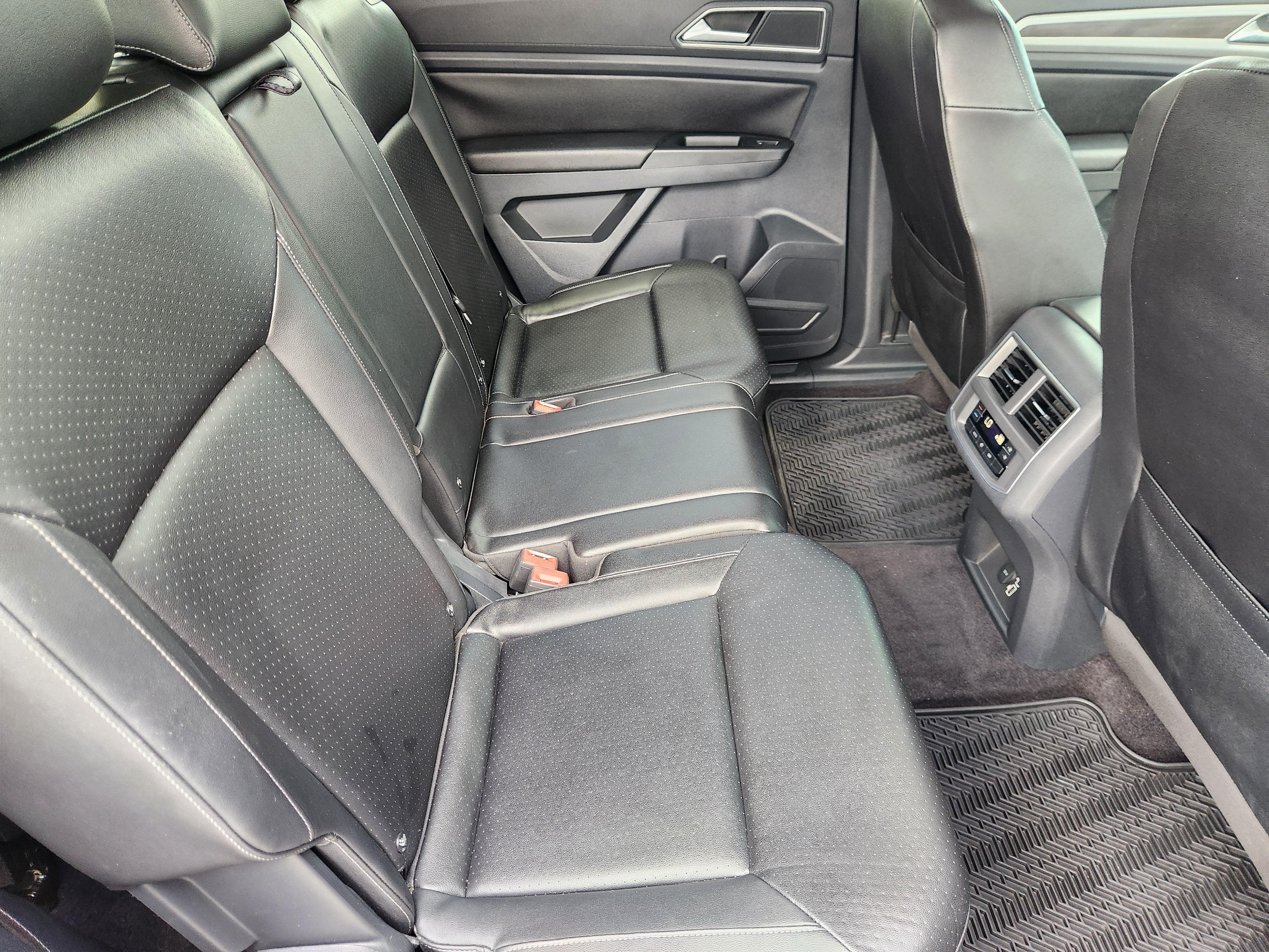 2018 Volkswagen Atlas 3.6L V6 SE w/Technology