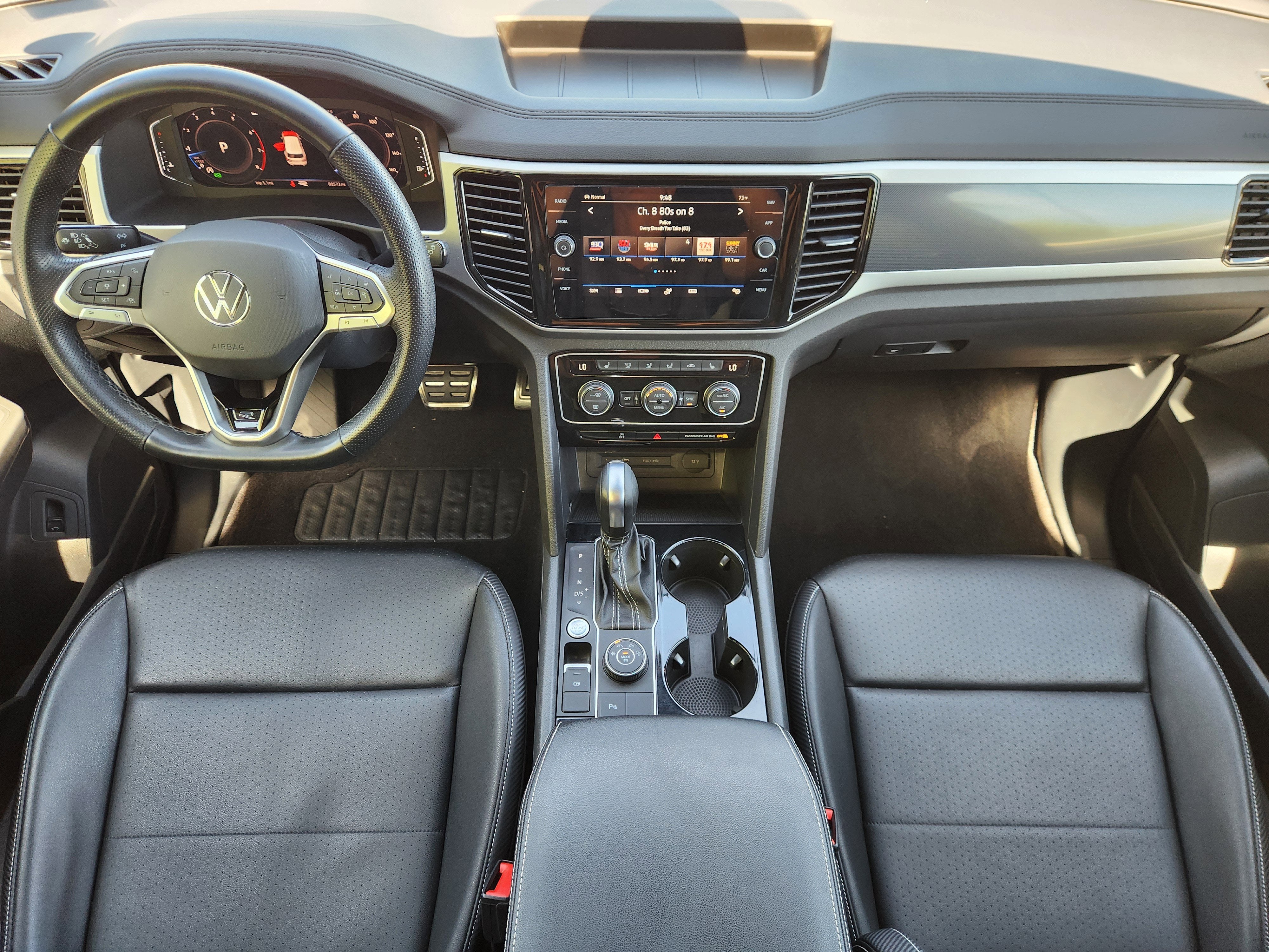 2023 Volkswagen Atlas Cross Sport 3.6L V6 SEL R-Line Black